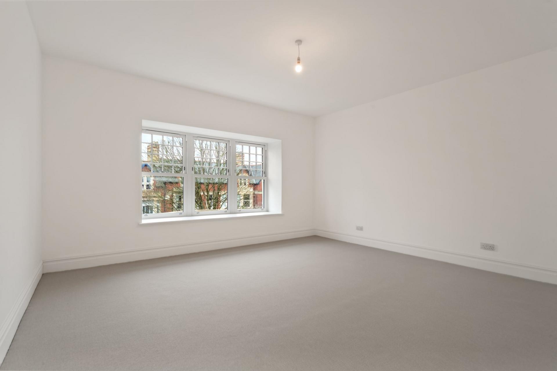 End of Terrace House for sale with 7 bedrooms, Victoria Square, Penarth