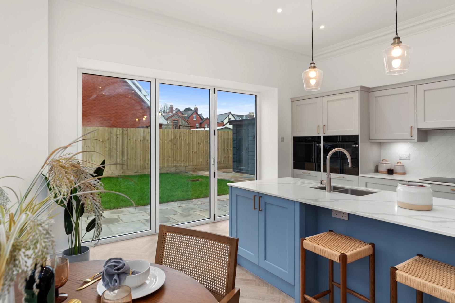 End of Terrace House for sale with 7 bedrooms, Victoria Square, Penarth