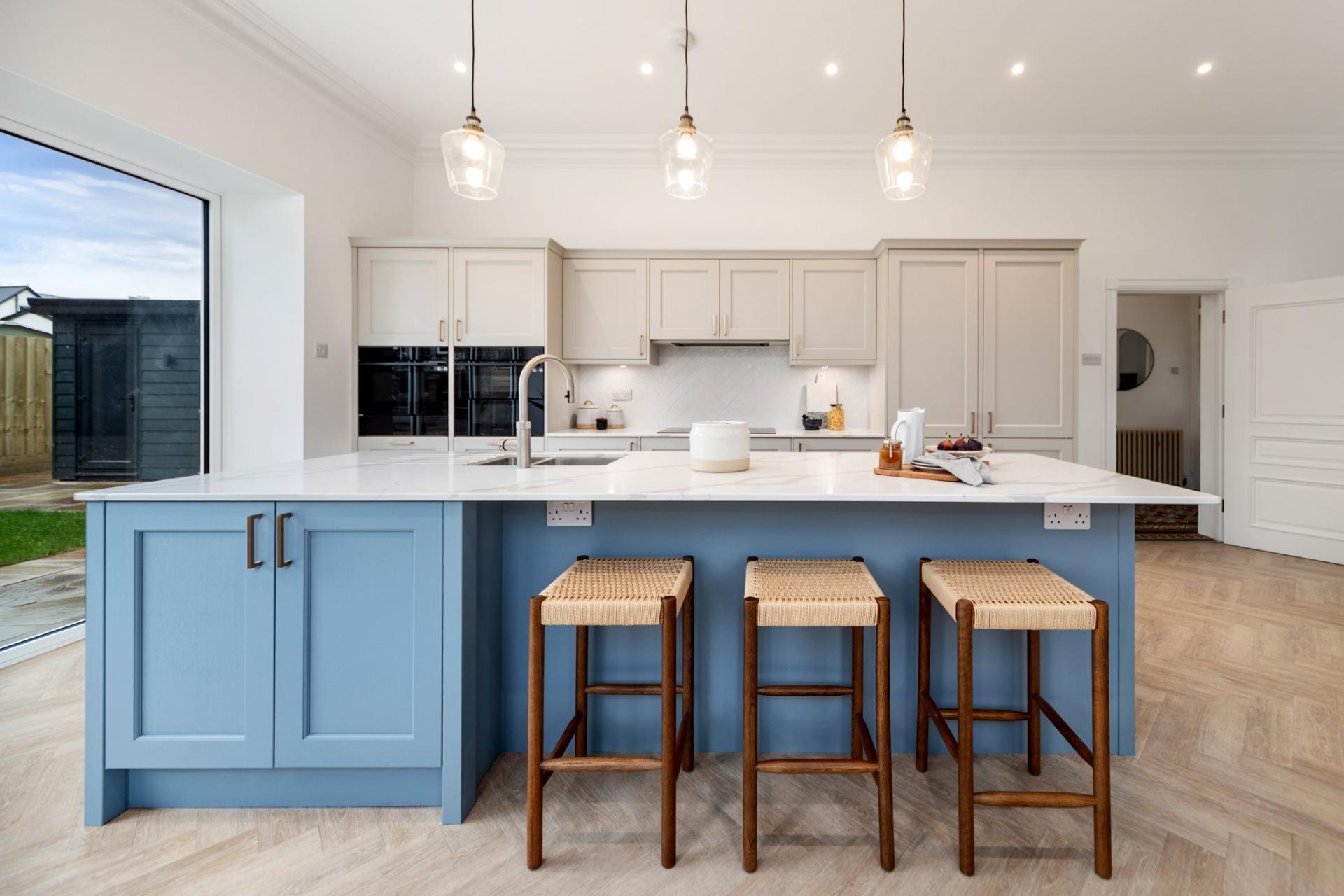 End of Terrace House for sale with 7 bedrooms, Victoria Square, Penarth