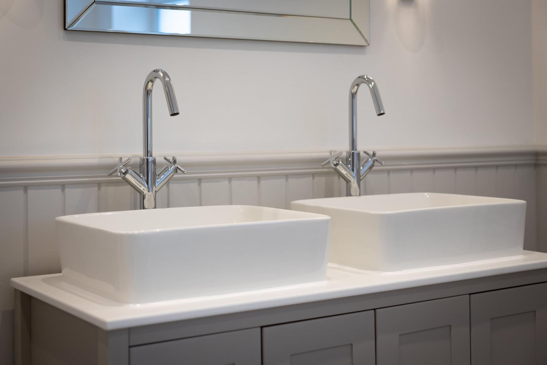 End of Terrace House for sale with 7 bedrooms, Victoria Square, Penarth