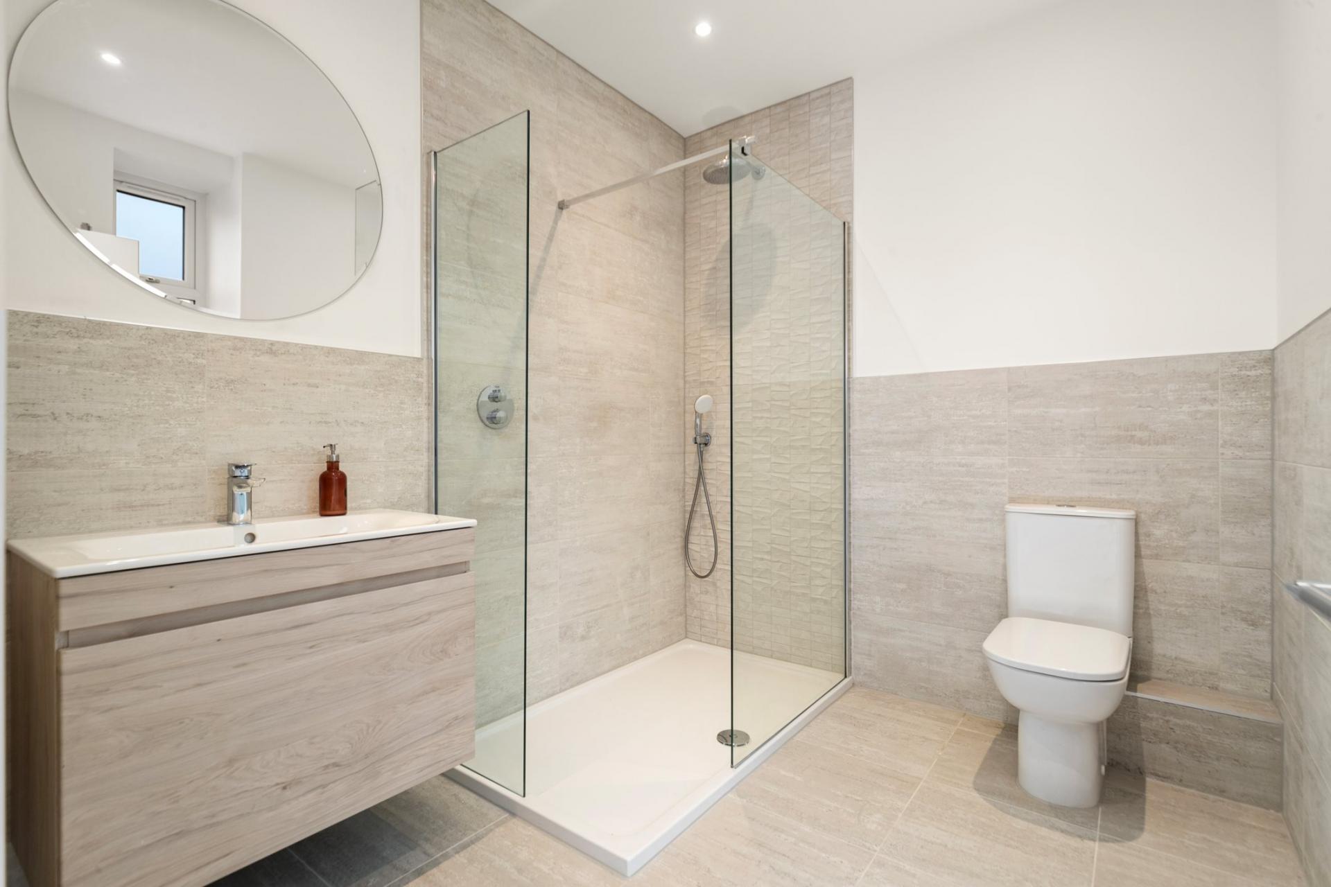 End of Terrace House for sale with 7 bedrooms, Victoria Square, Penarth