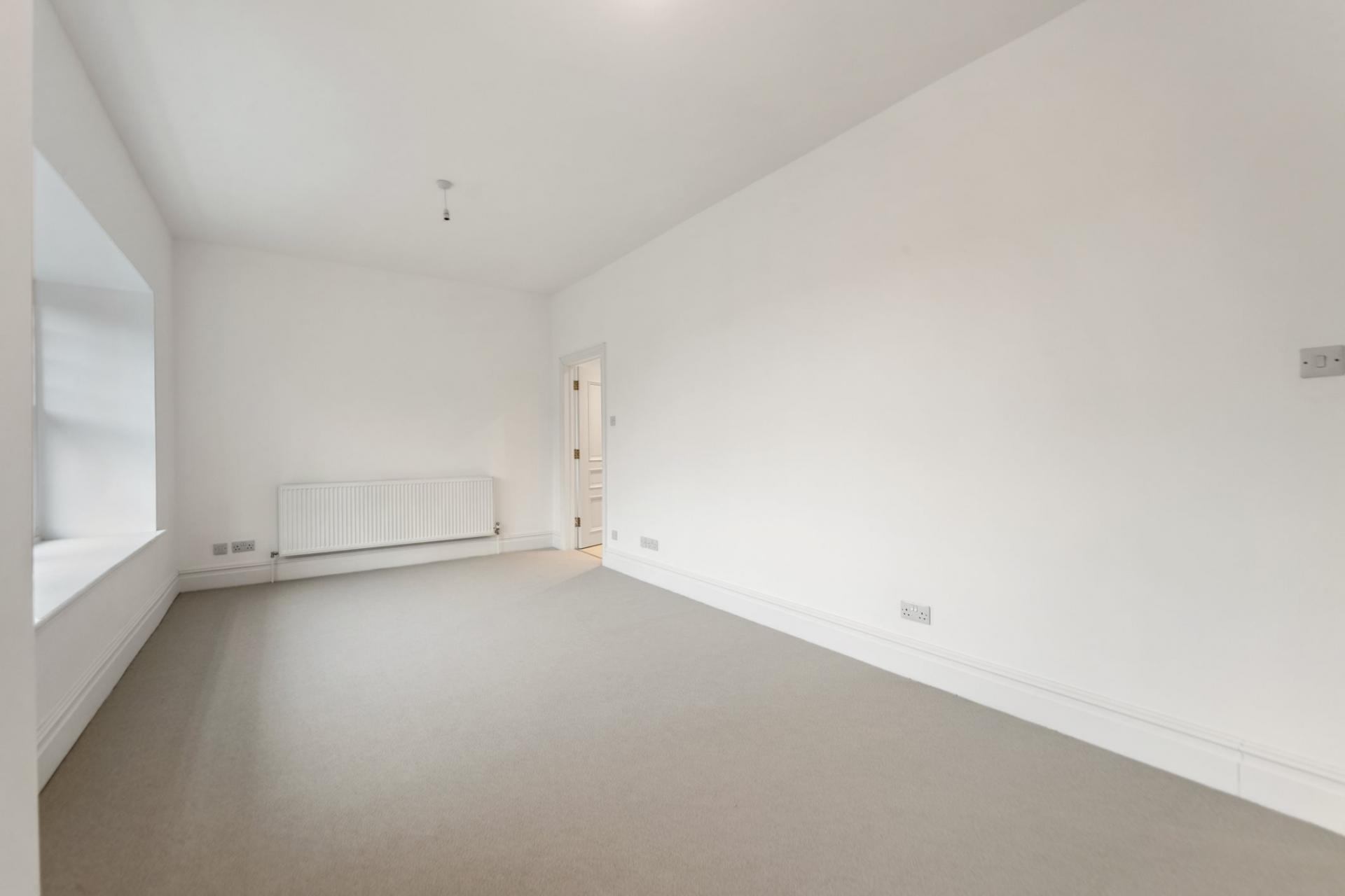 End of Terrace House for sale with 7 bedrooms, Victoria Square, Penarth