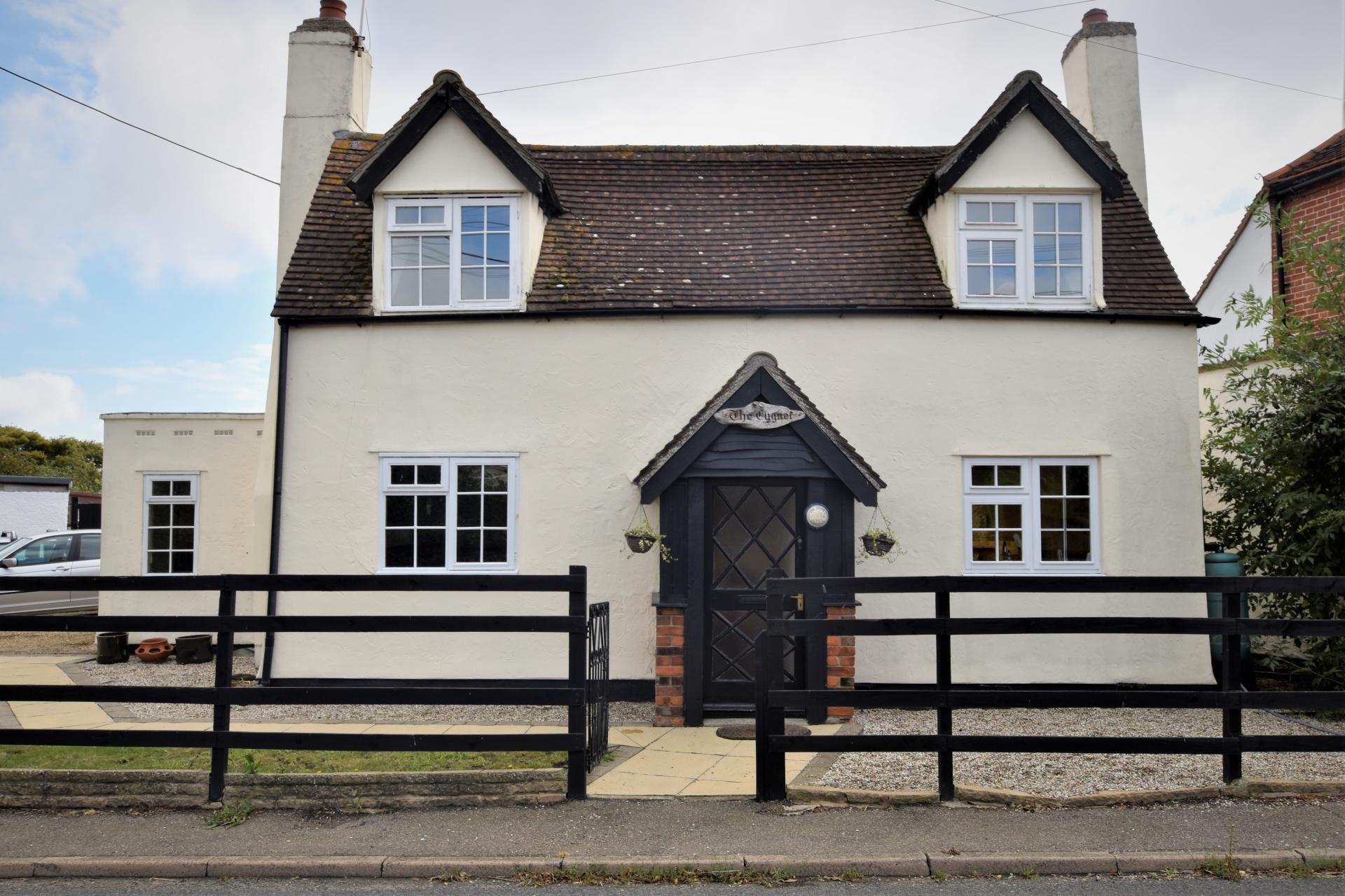 3 bedroom Cottage for sale in ClactononSea