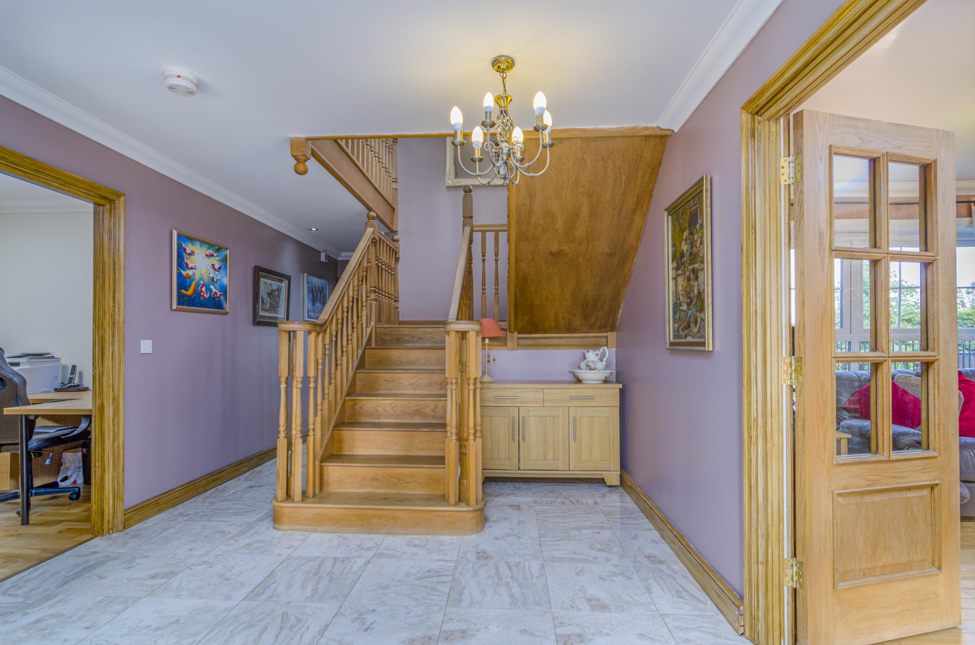 7 bedroom Detached House for sale in Walton On The Naze