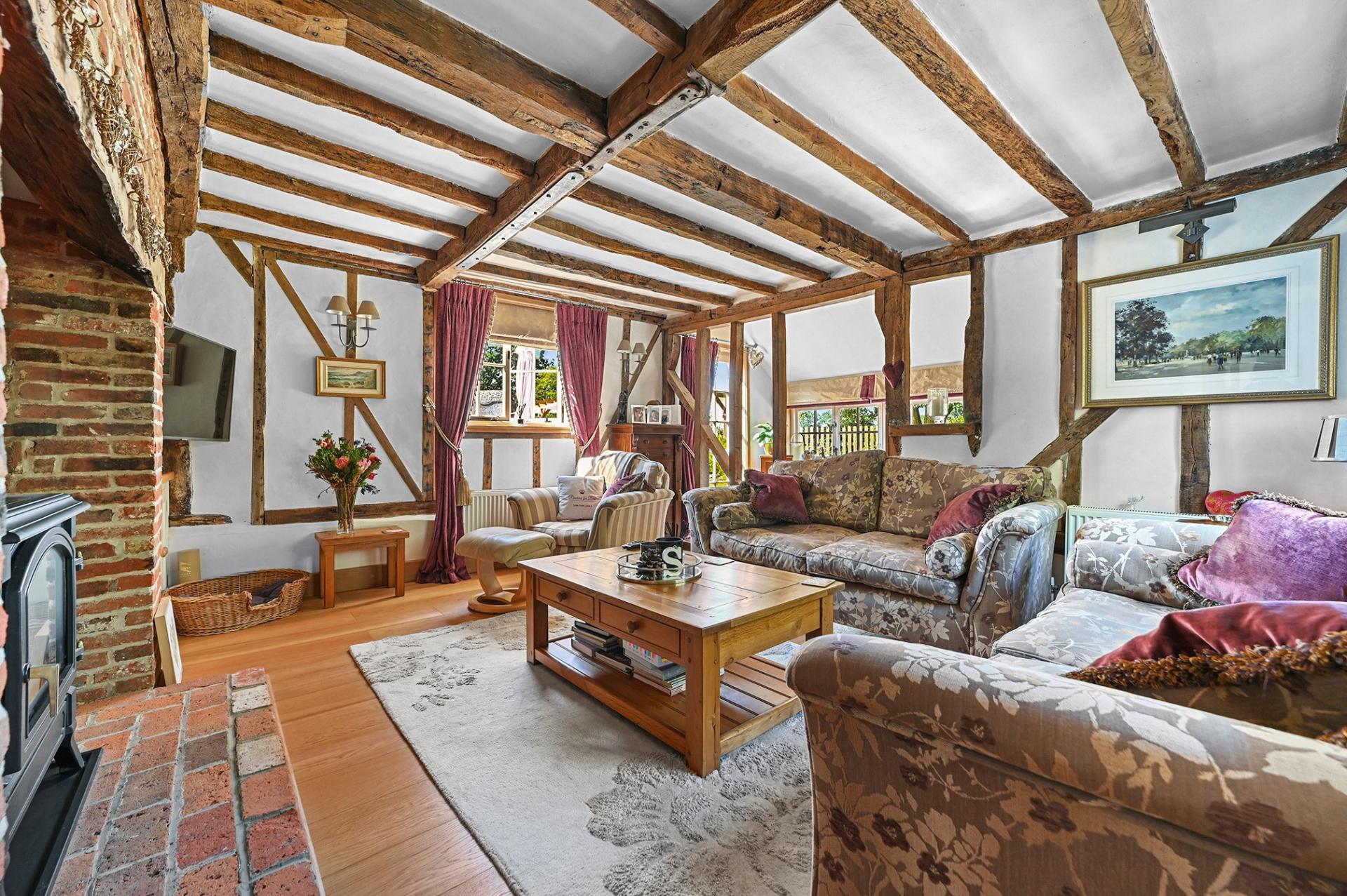 Detached House for sale with 4 bedrooms, Pebmarsh Road, Twinstead Fine & Country