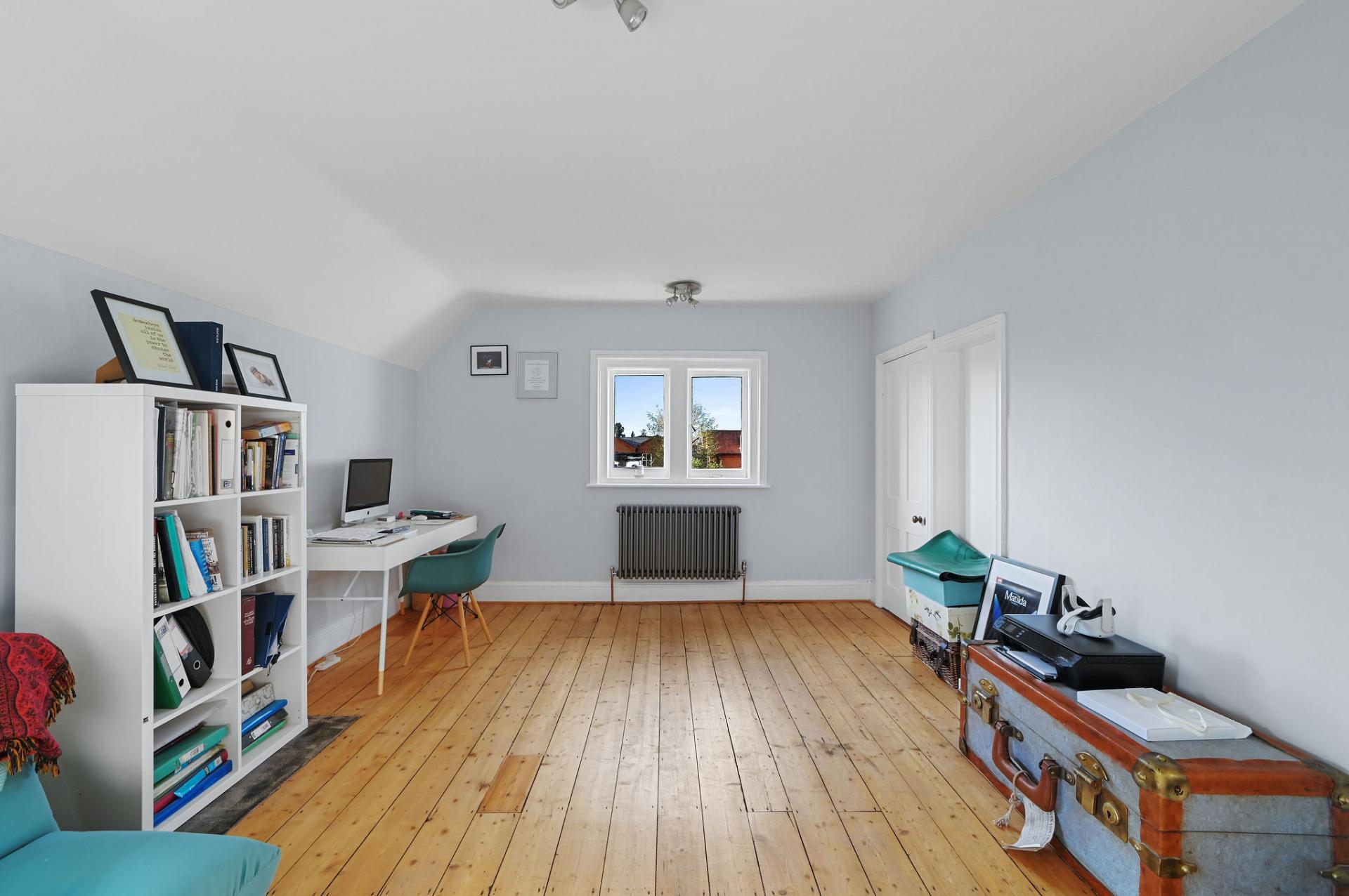 Detached House for sale with 6 bedrooms, Wellesley Road, Lexden Fine