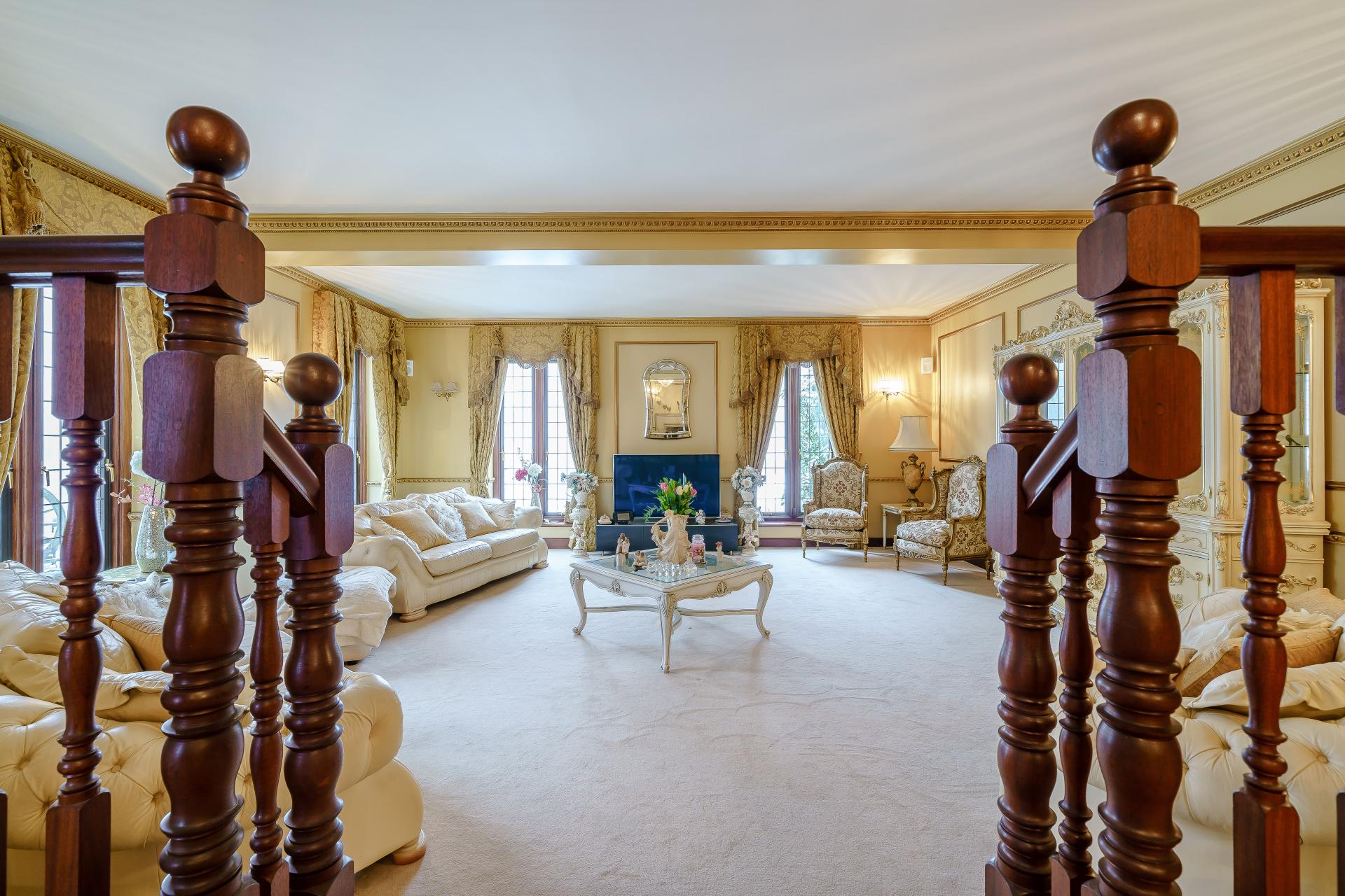 Detached House for sale with 8 bedrooms, Mope Lane, Wickham