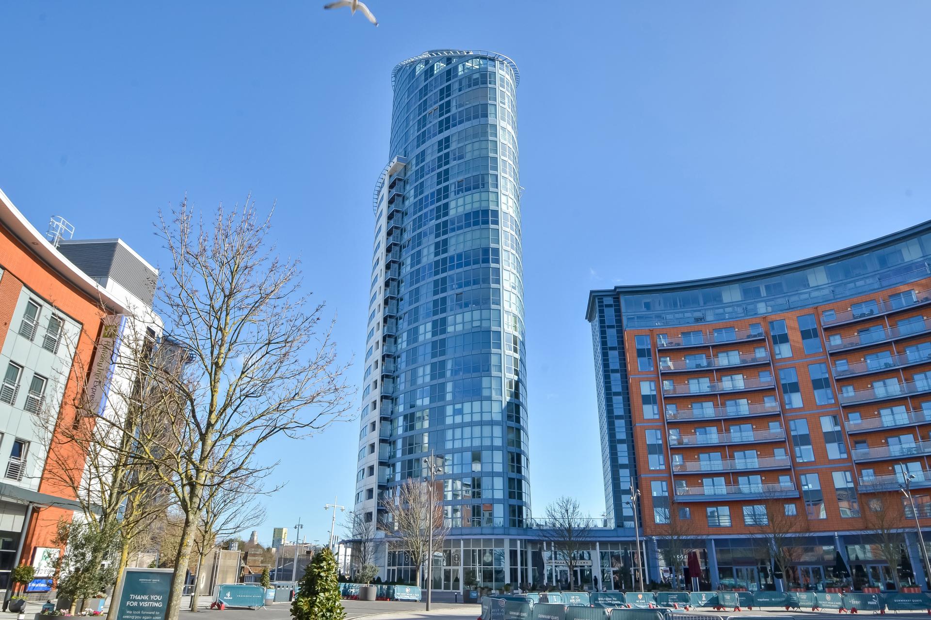 2 bedroom Apartment for sale in Portsmouth
