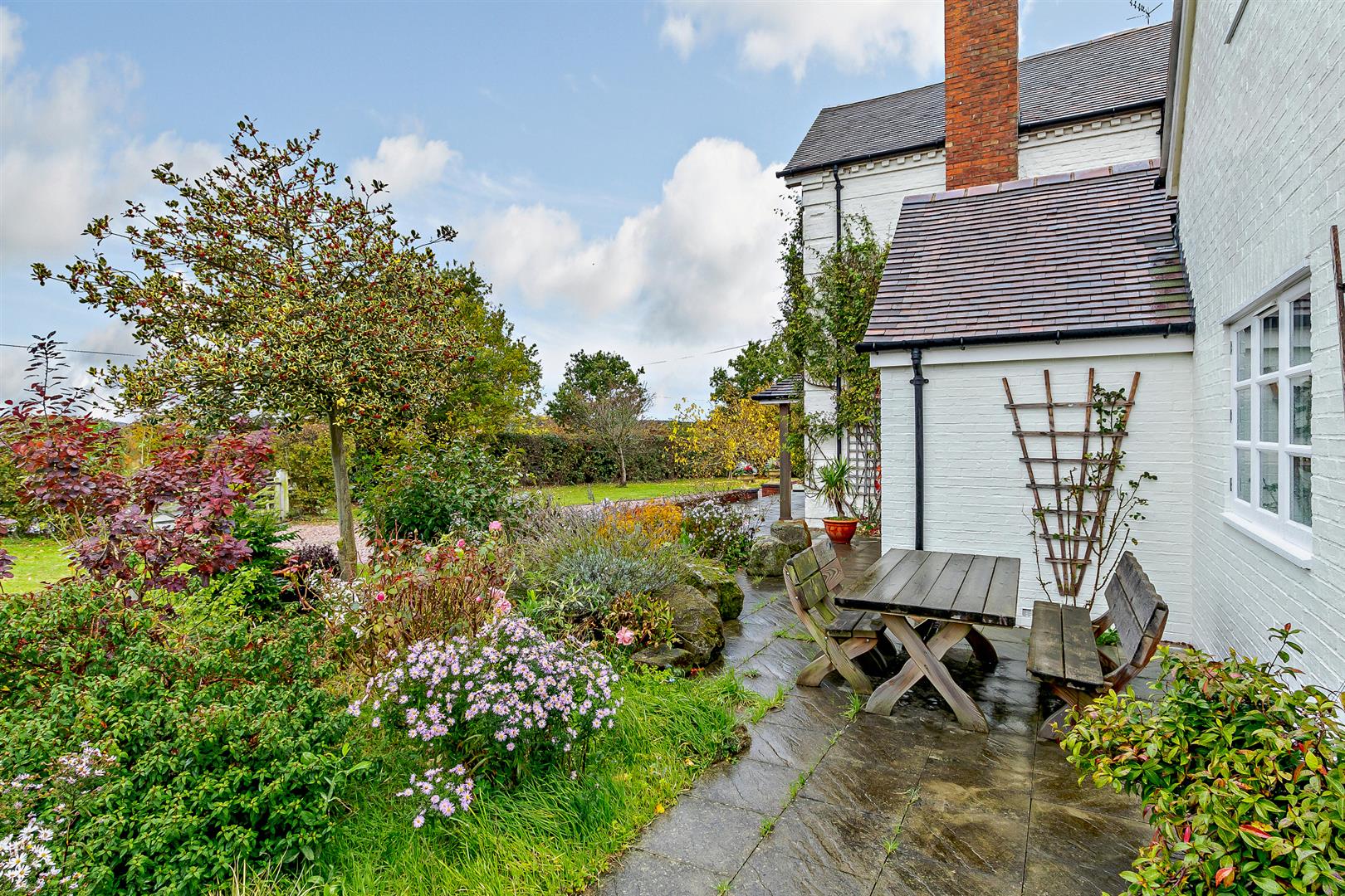 5 bedroom Detached House for sale in Droitwich Spa