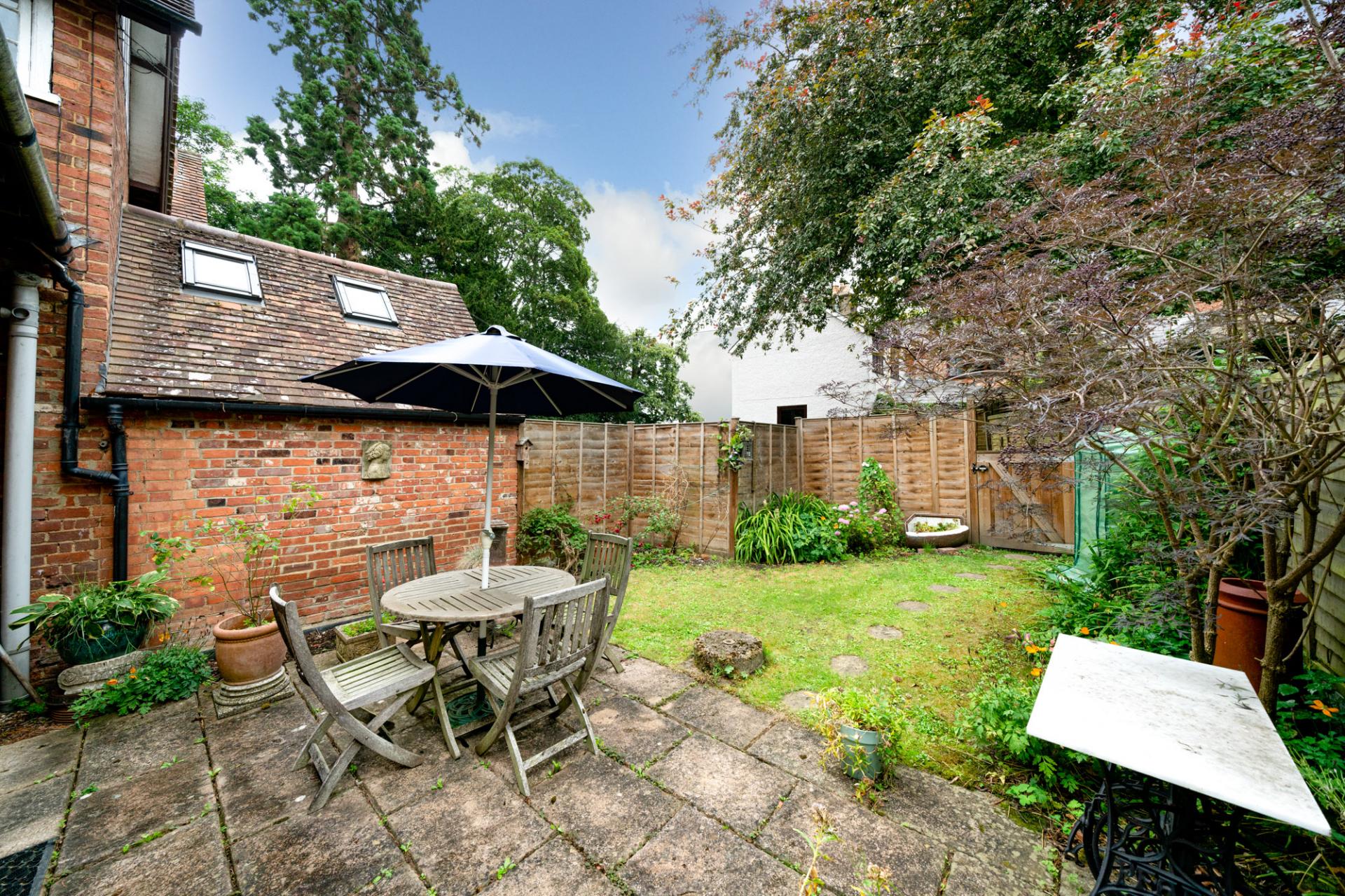 5 Bedroom House For Sale In Leighton Buzzard