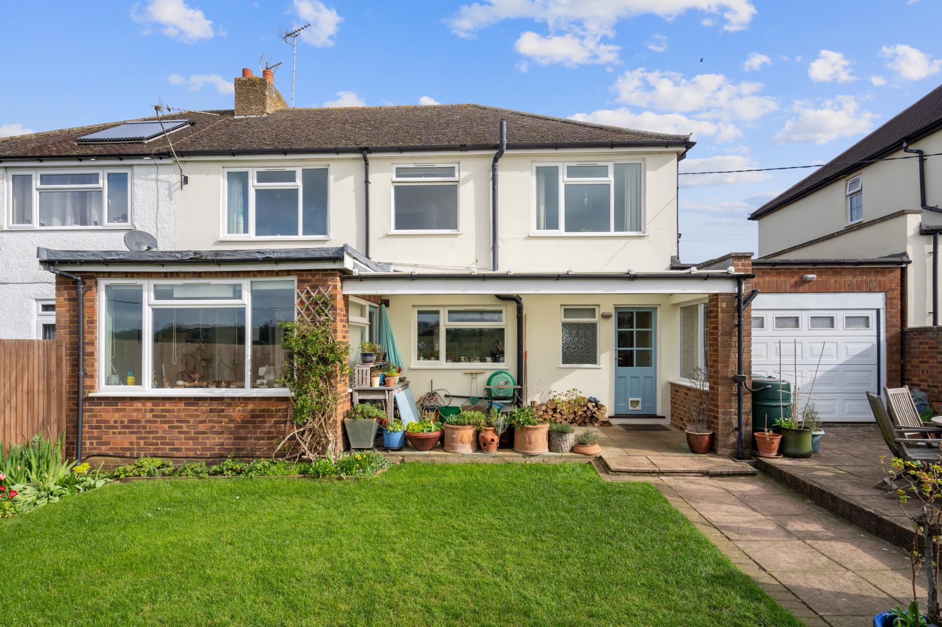 House for sale with 4 bedrooms, Old Watling Street, Flamstead Fine & Country