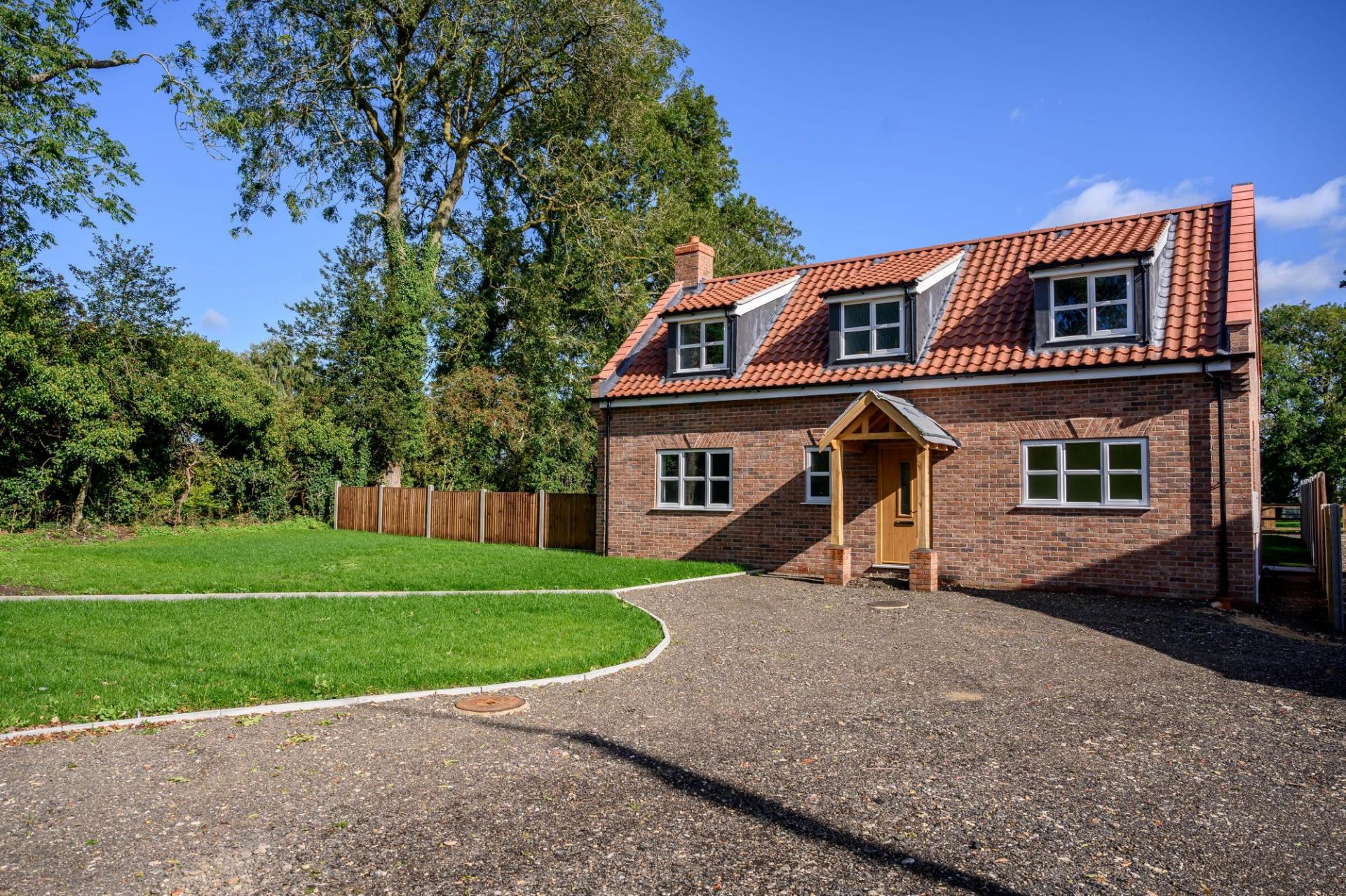 4 bedroom Detached House for sale in Dereham
