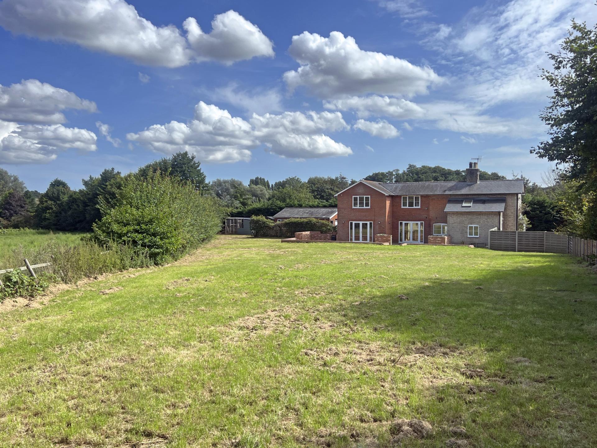 Detached House for sale with 4 bedrooms, Bealings Road, Martlesham