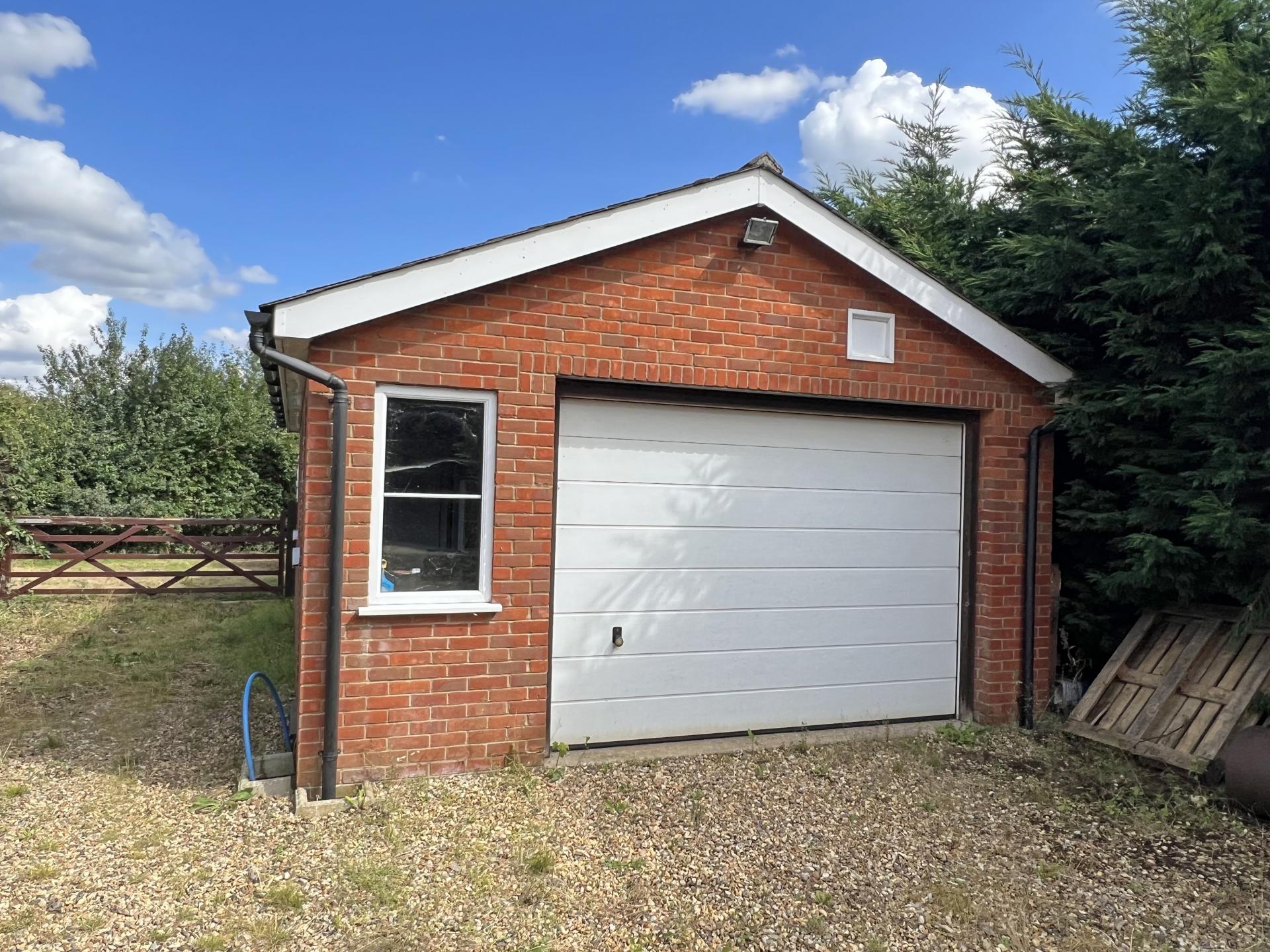 Detached House for sale with 4 bedrooms, Bealings Road, Martlesham