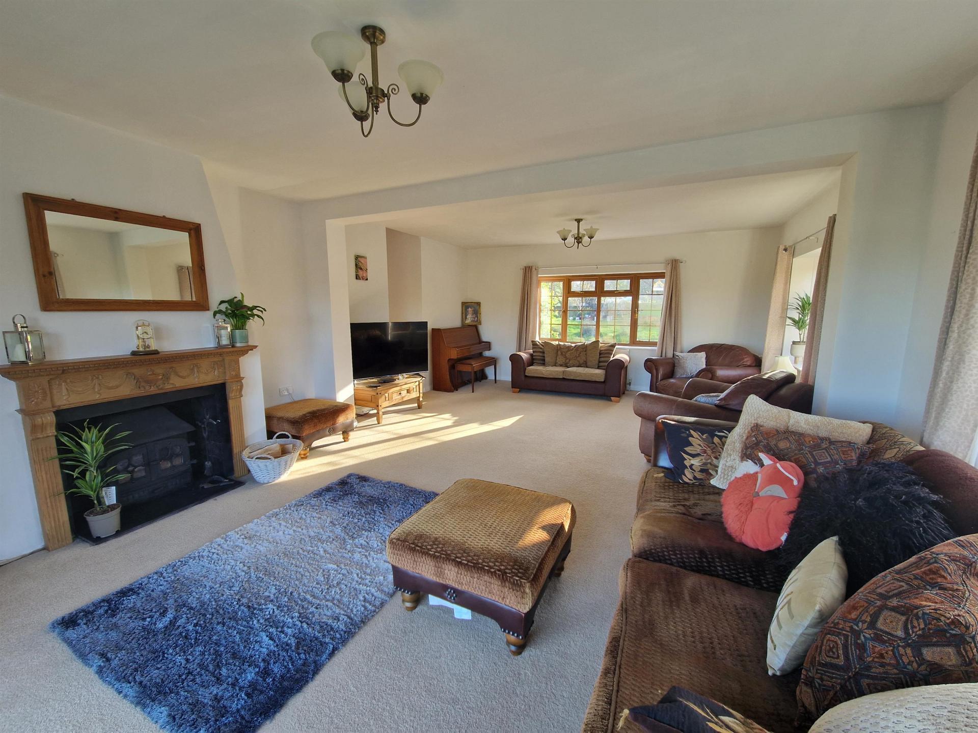 House With Land for sale with 5 bedrooms, Alverstone Garden Village