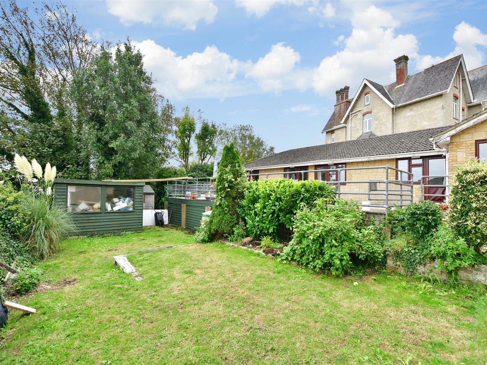 Character Property for sale with 21 bedrooms, Ventnor, Isle of Wight