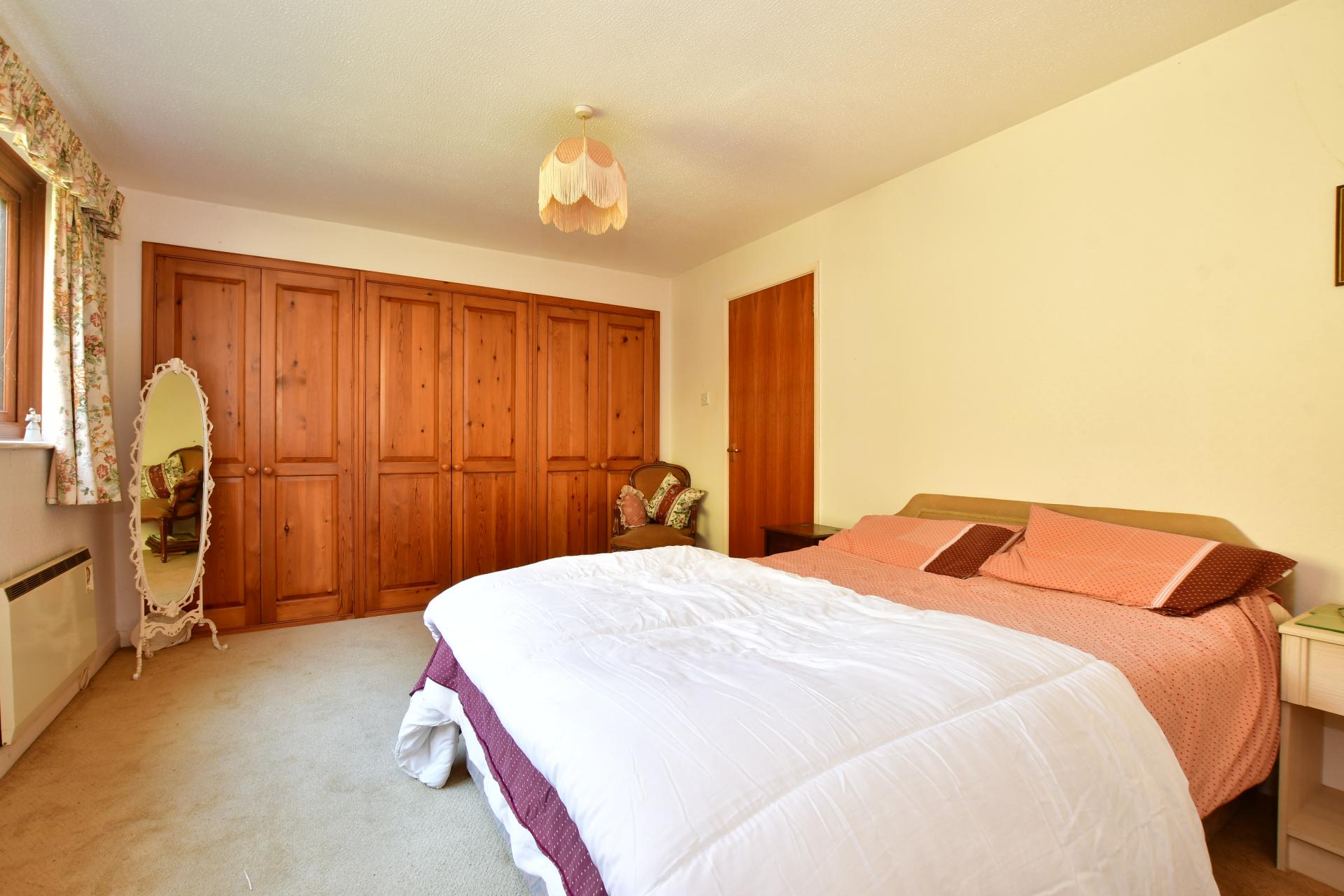 Detached House for sale with 4 bedrooms, St Lawrence, Isle of Wight