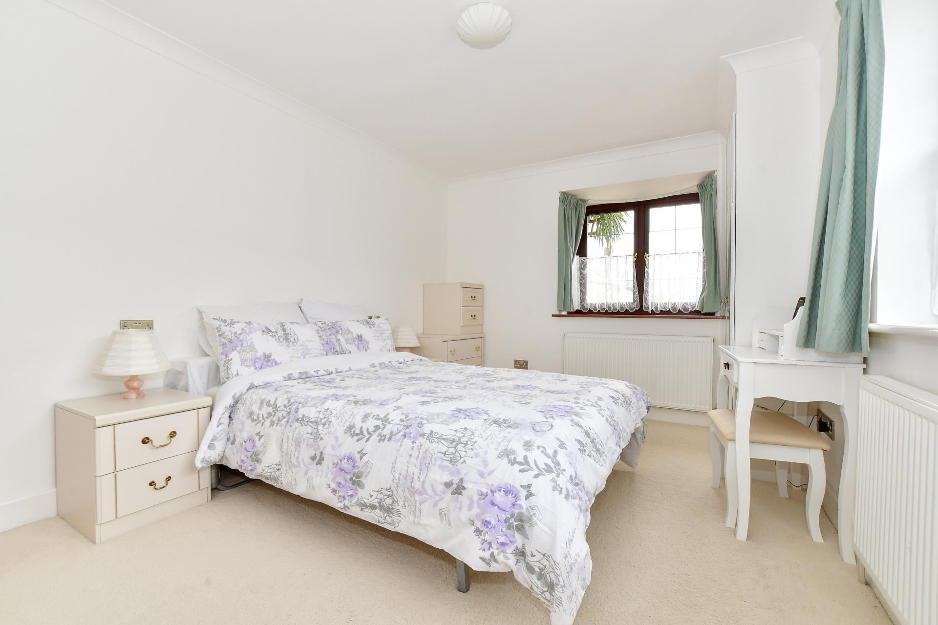 Detached Bungalow for sale with 3 bedrooms, Gurnard, Isle of Wight