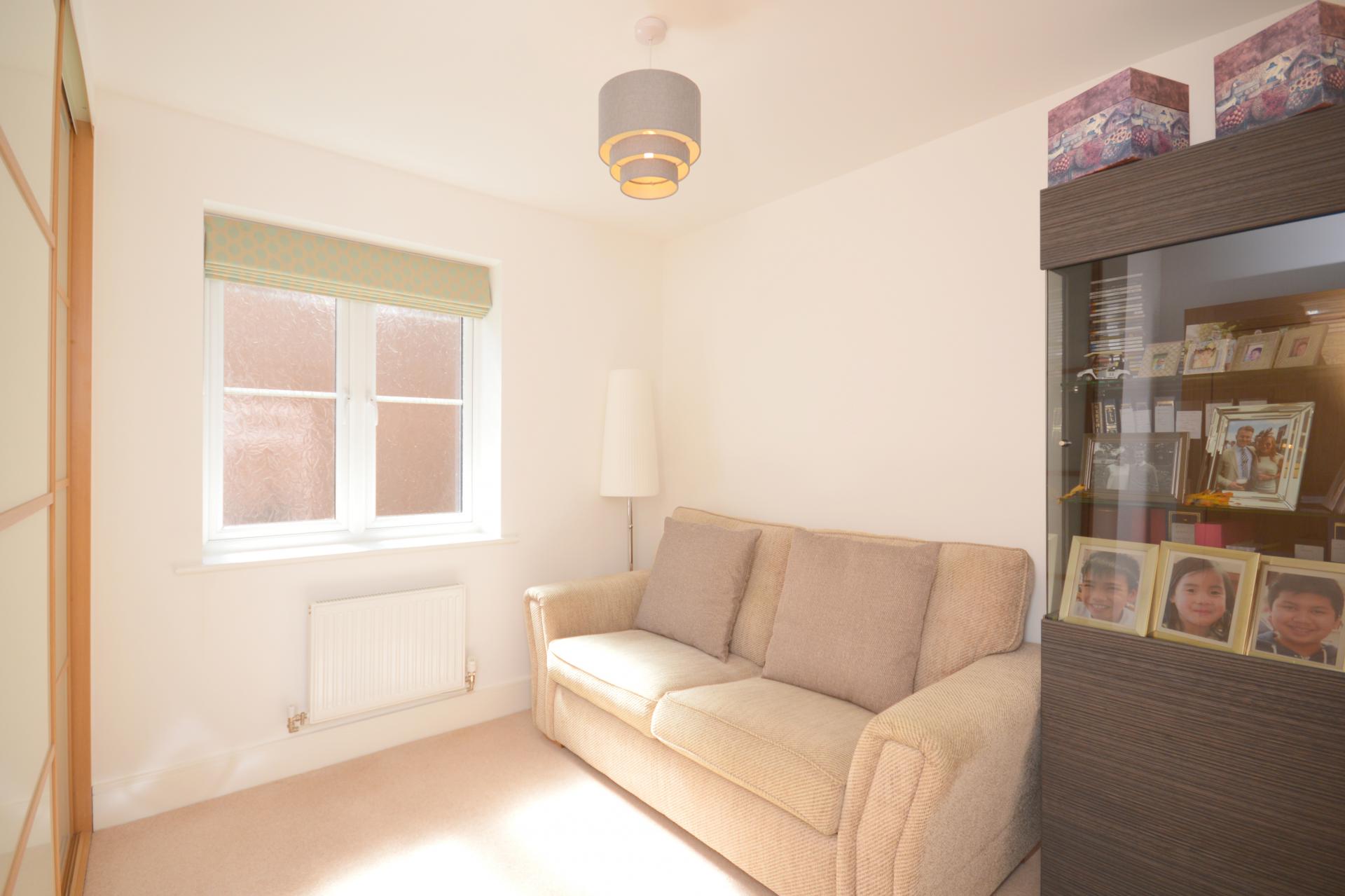 2 bedroom Apartment for sale in Kingswood