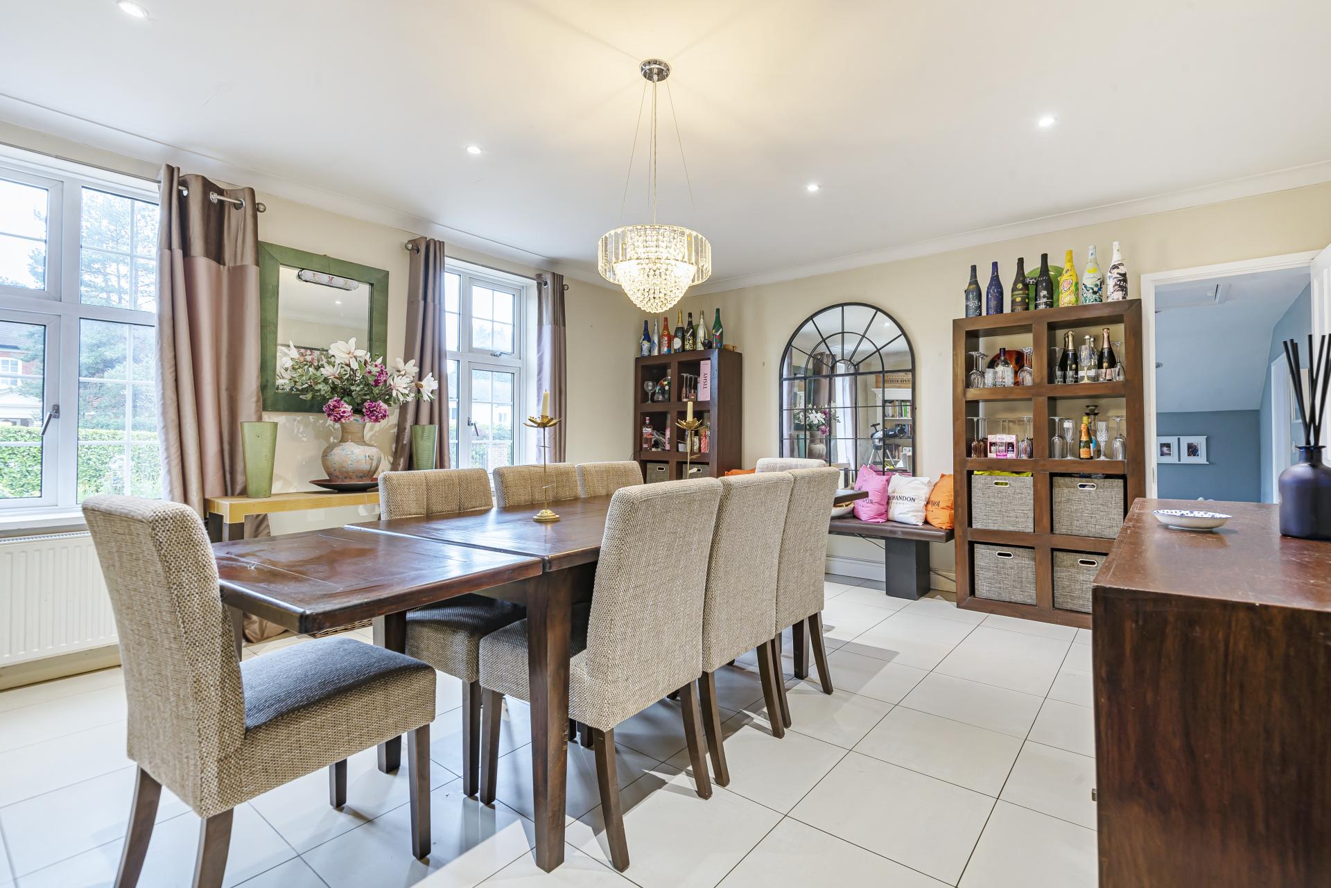 Detached House for sale with 7 bedrooms, Warren Drive, Kingswood Fine & Country