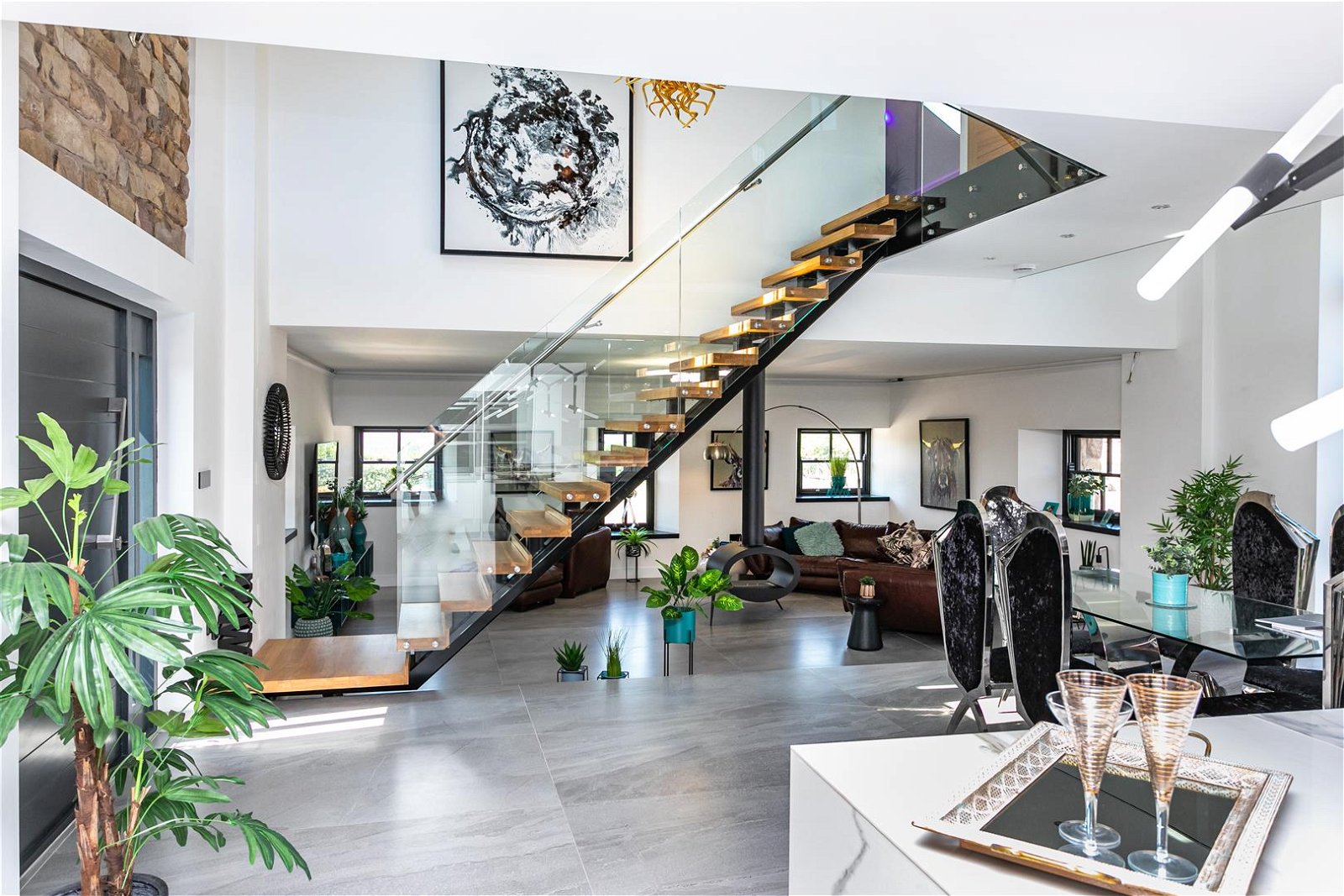 Barn Conversion for sale with 3 bedrooms, Stone Top Barn, Over