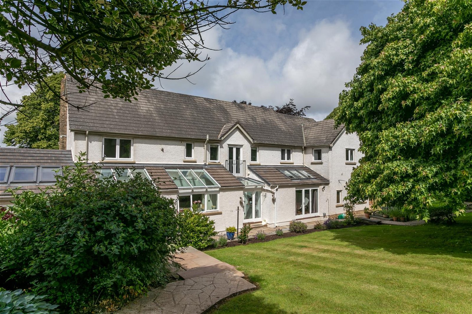 Detached House for sale with 7 bedrooms, Oatlands, Haverbreaks Road