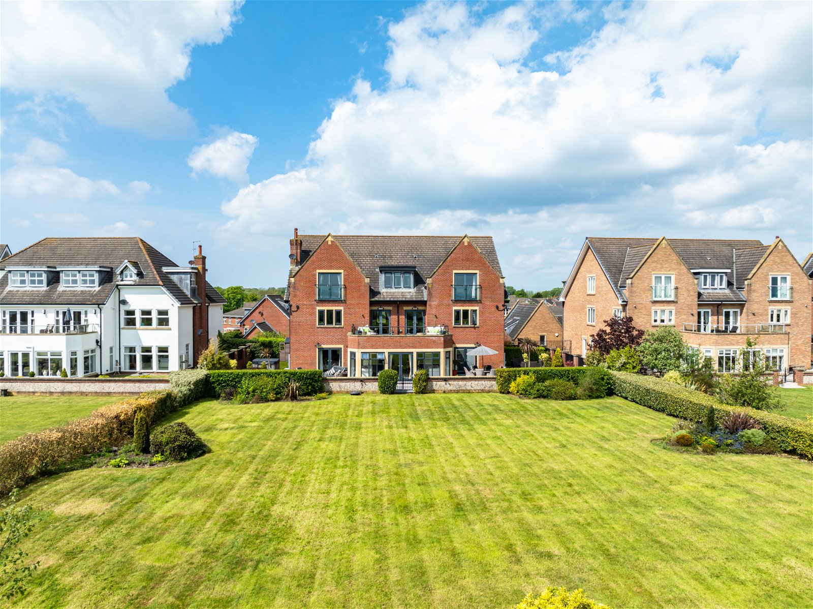 Detached House for sale with 6 bedrooms, 18 Victory Boulevard, Lytham