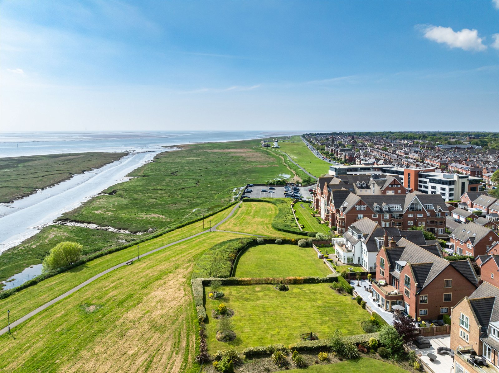 Detached House for sale with 6 bedrooms, 18 Victory Boulevard, Lytham St Annes Fine & Country