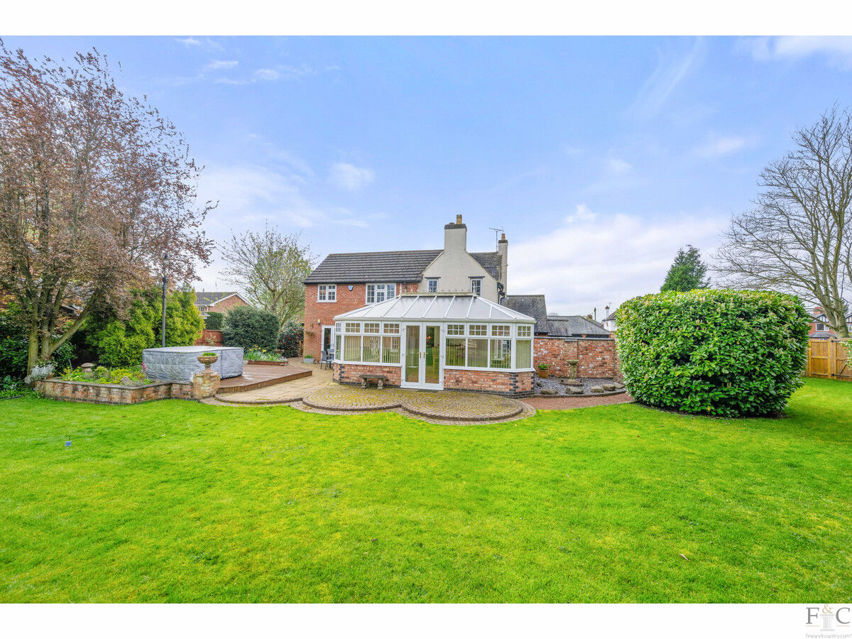 Detached House for sale with 4 bedrooms, Station Road, Countesthorpe Fine & Country