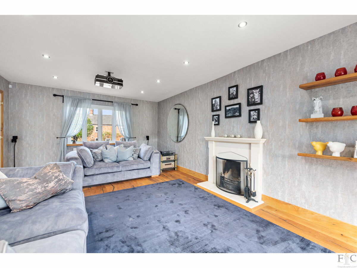 Detached House for sale with 5 bedrooms, Welford Road, South Kilworth