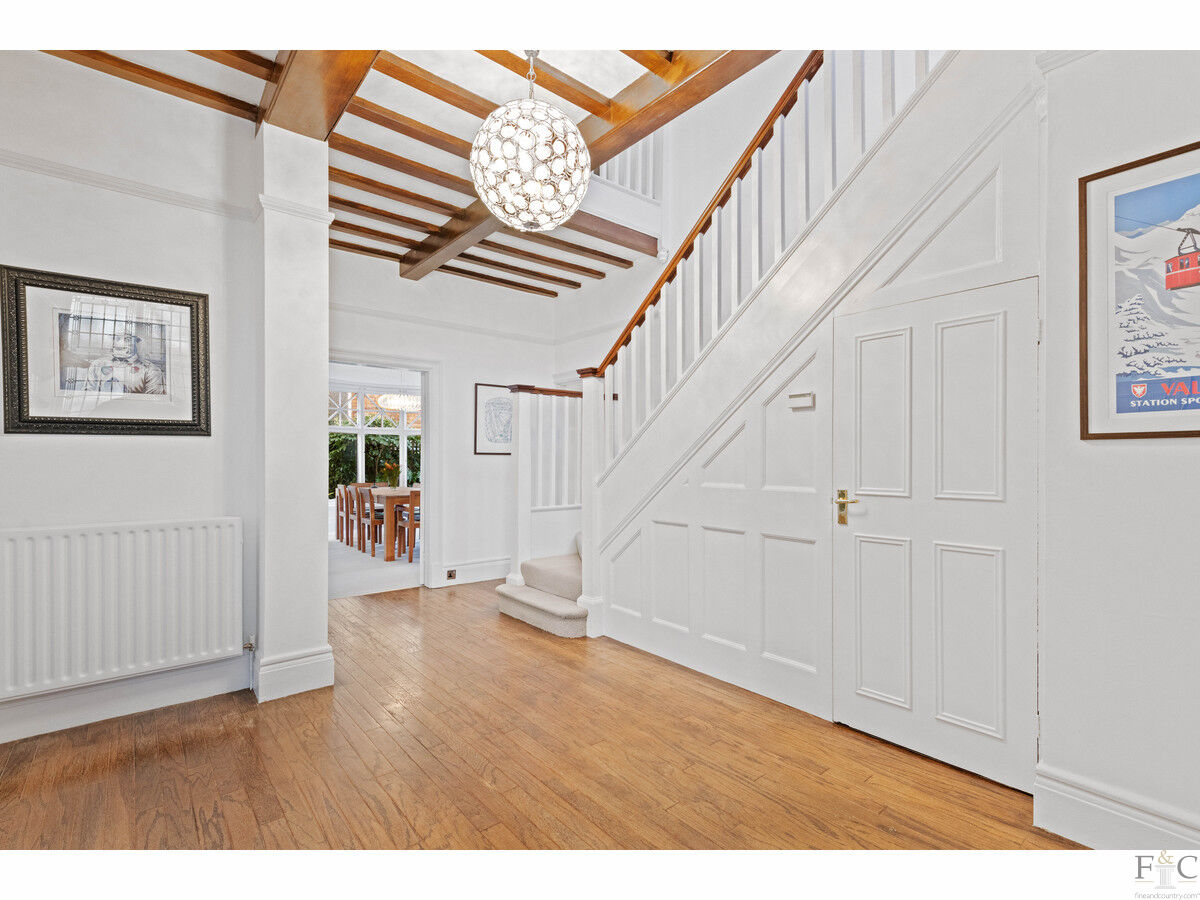 Detached House for sale with 5 bedrooms, Stoneygate Avenue, Leicester