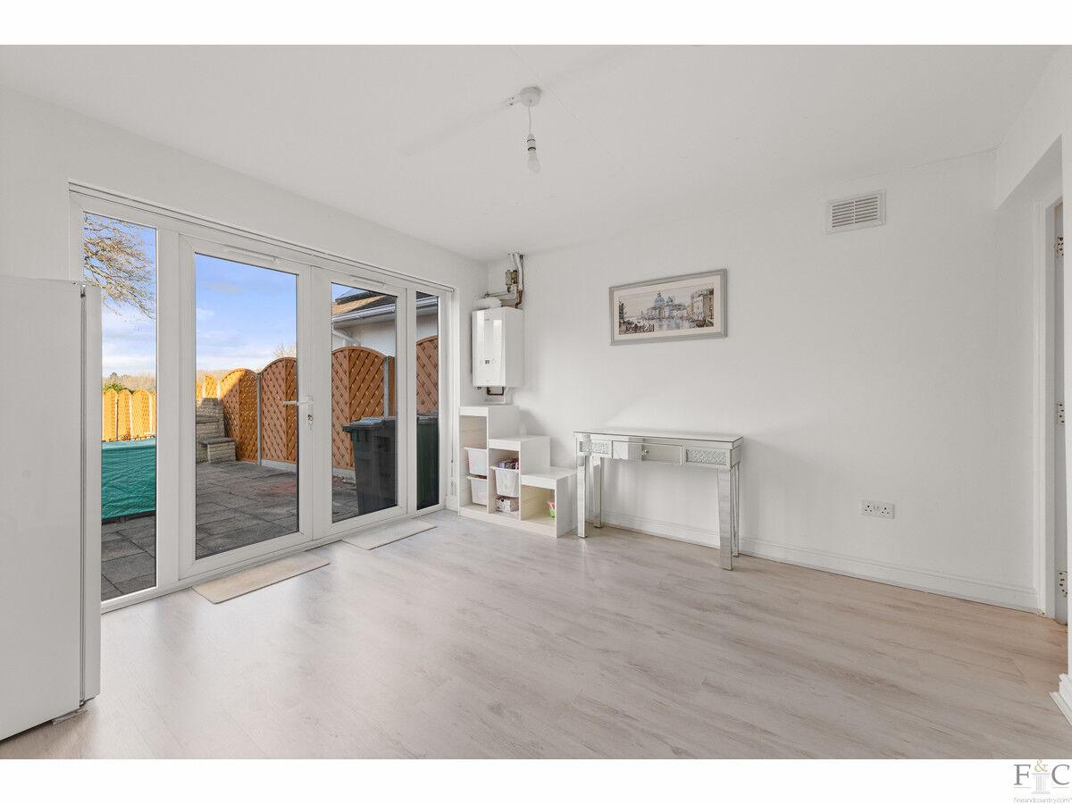 Detached House for sale with 4 bedrooms, The Fairway, Leicester Fine