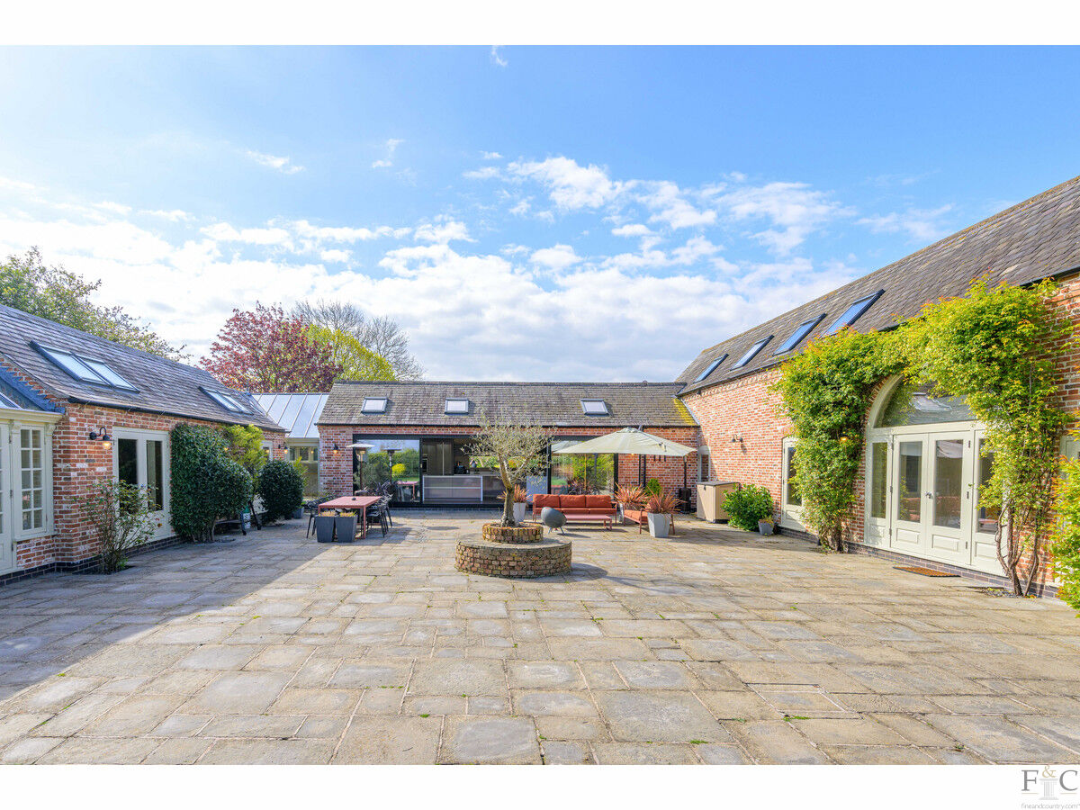 Country House for sale with 6 bedrooms, Ashby Lane, Willoughby
