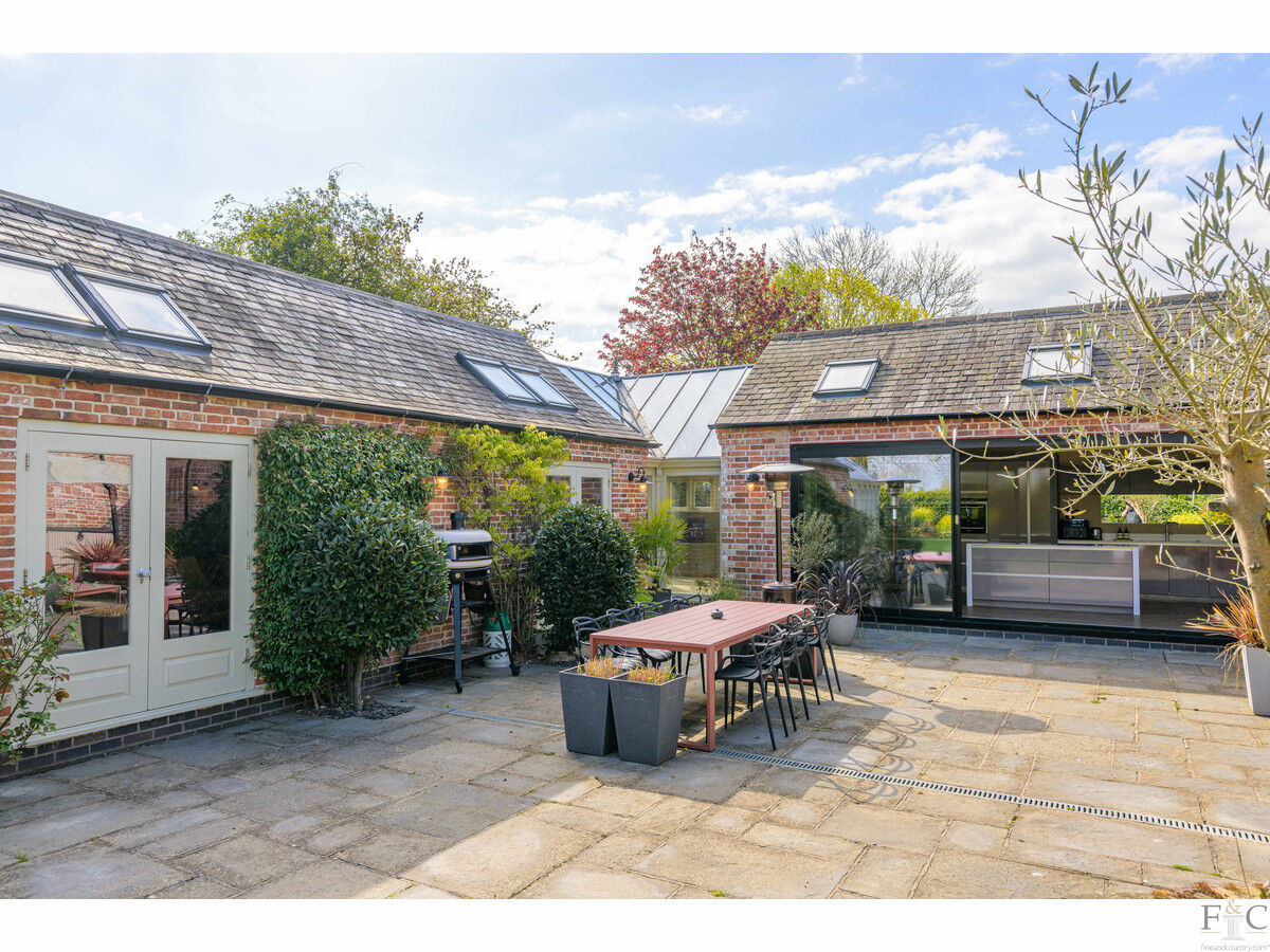 Country House for sale with 6 bedrooms, Ashby Lane, Willoughby