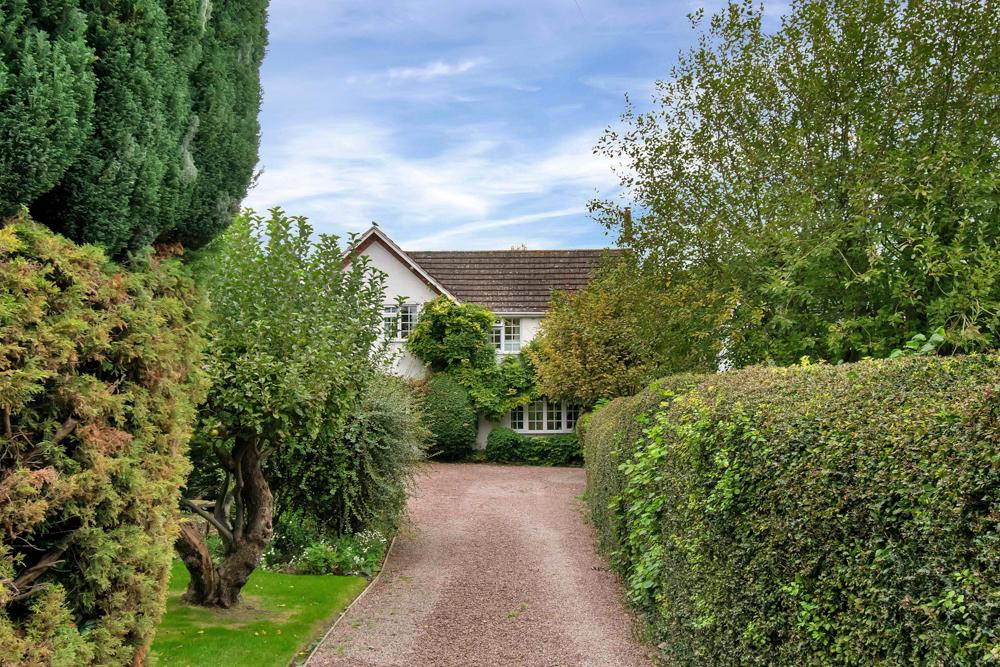 5 bedroom house for sale in Woodhouse Eaves