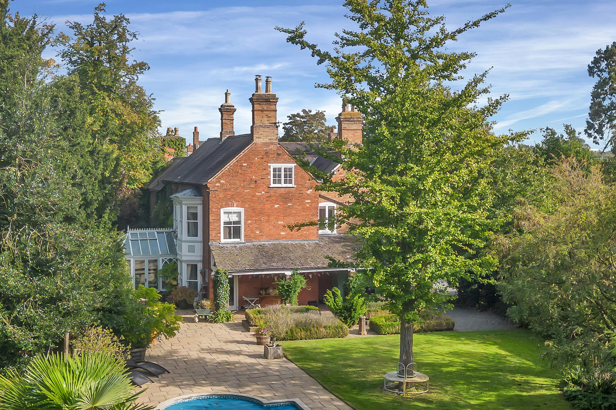 Detached House for sale with 6 bedrooms, Main Street, Cossington Fine