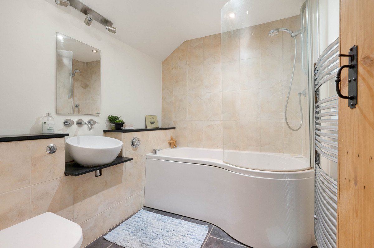 Cottage for sale with 2 bedrooms, Woodhouse Eaves, Loughborough Fine