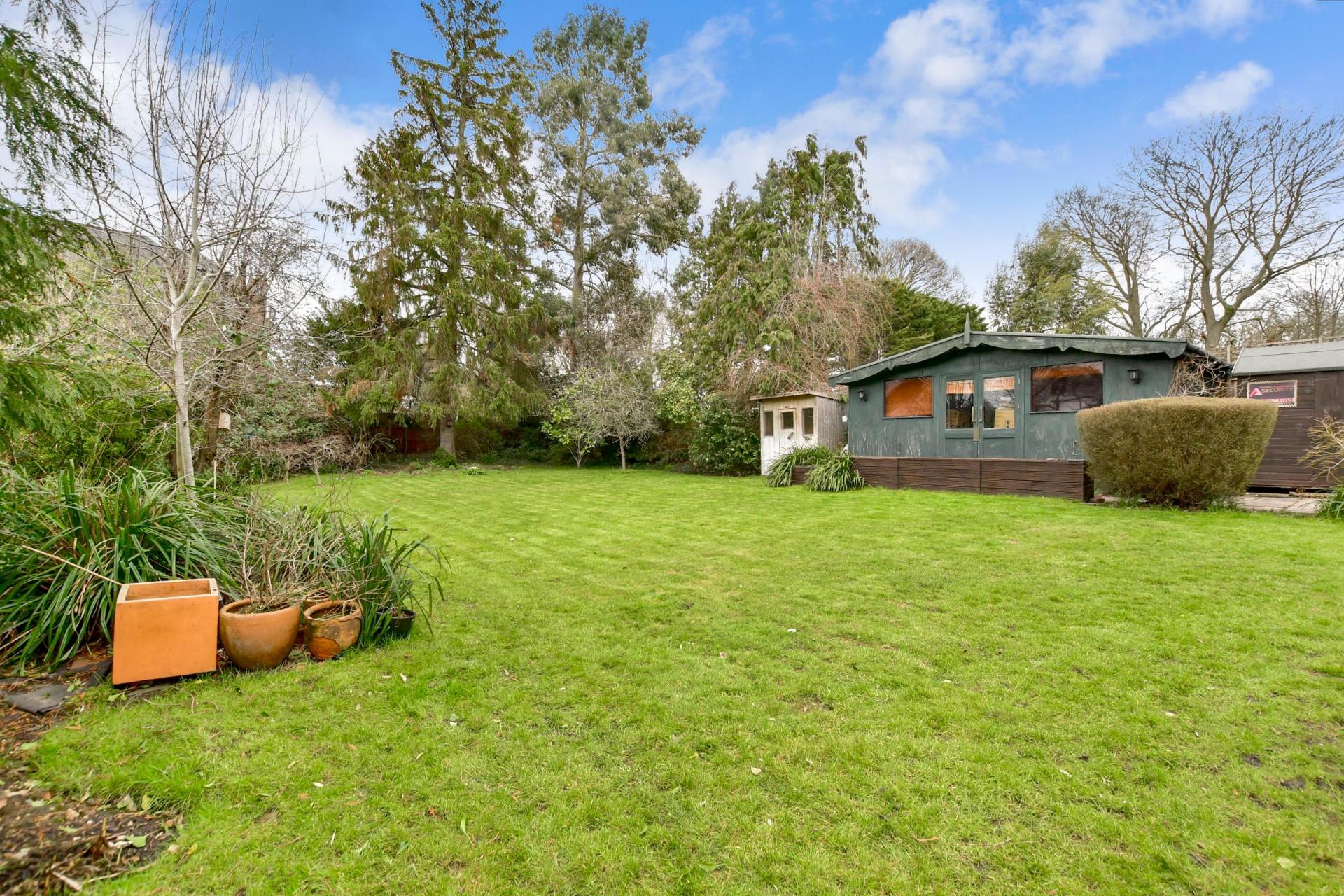 Property for sale with 4 bedrooms, High Road, Chigwell Fine & Country