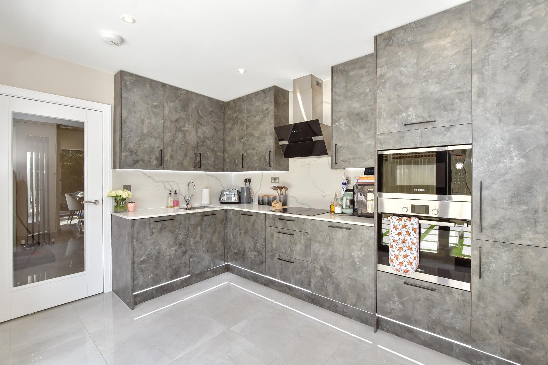 SemiDetached House for sale with 3 bedrooms, Station Road, Chigwell Fine & Country