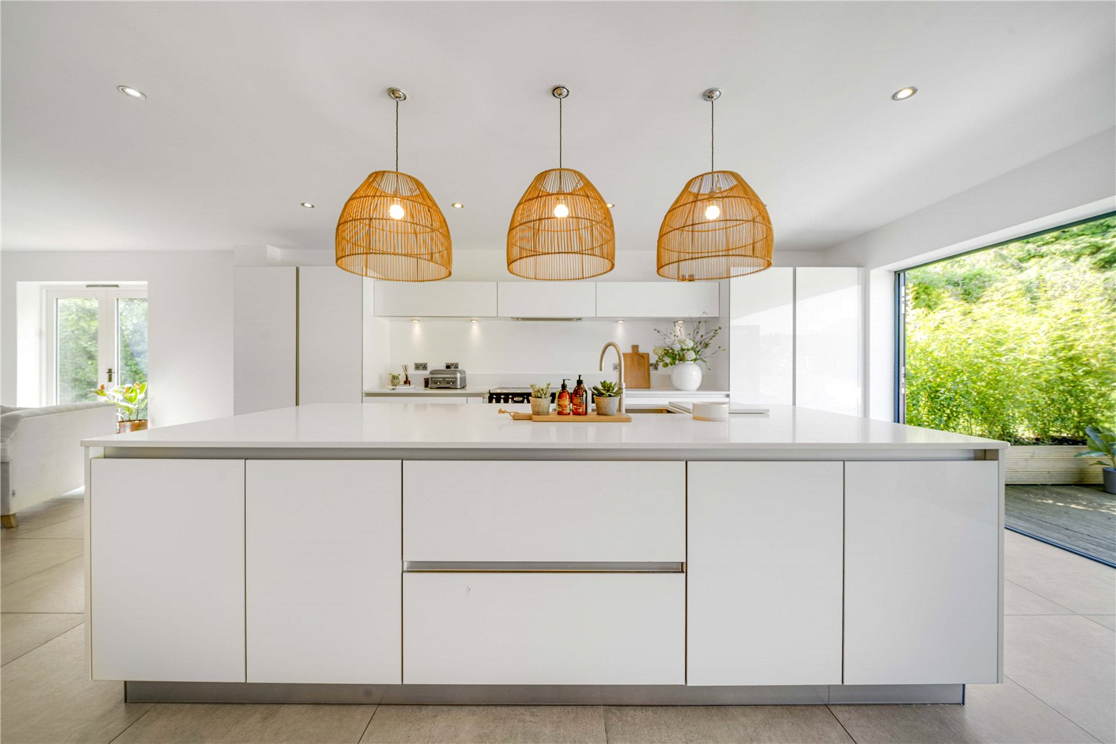 Detached House for sale with 6 bedrooms, Level Mere Lane, Eastergate Fine & Country