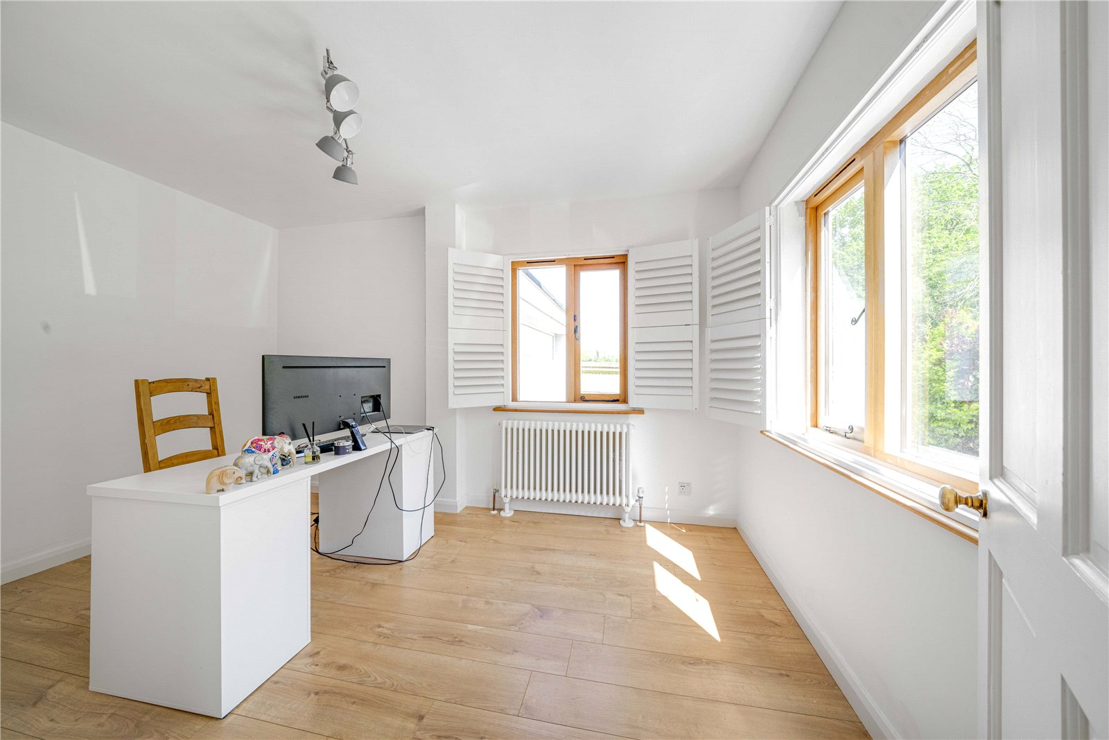 Detached House for sale with 6 bedrooms, Level Mere Lane, Eastergate