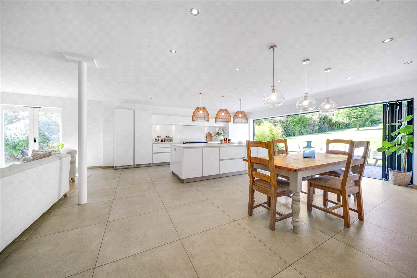 Detached House for sale with 6 bedrooms, Level Mere Lane, Eastergate