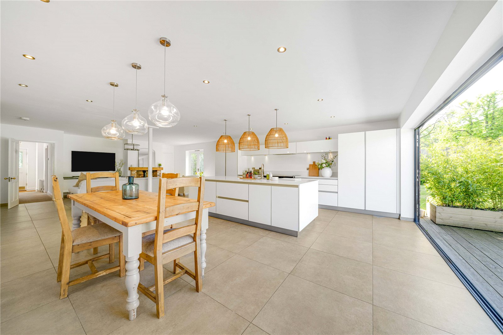 Detached House for sale with 6 bedrooms, Level Mere Lane, Eastergate Fine & Country