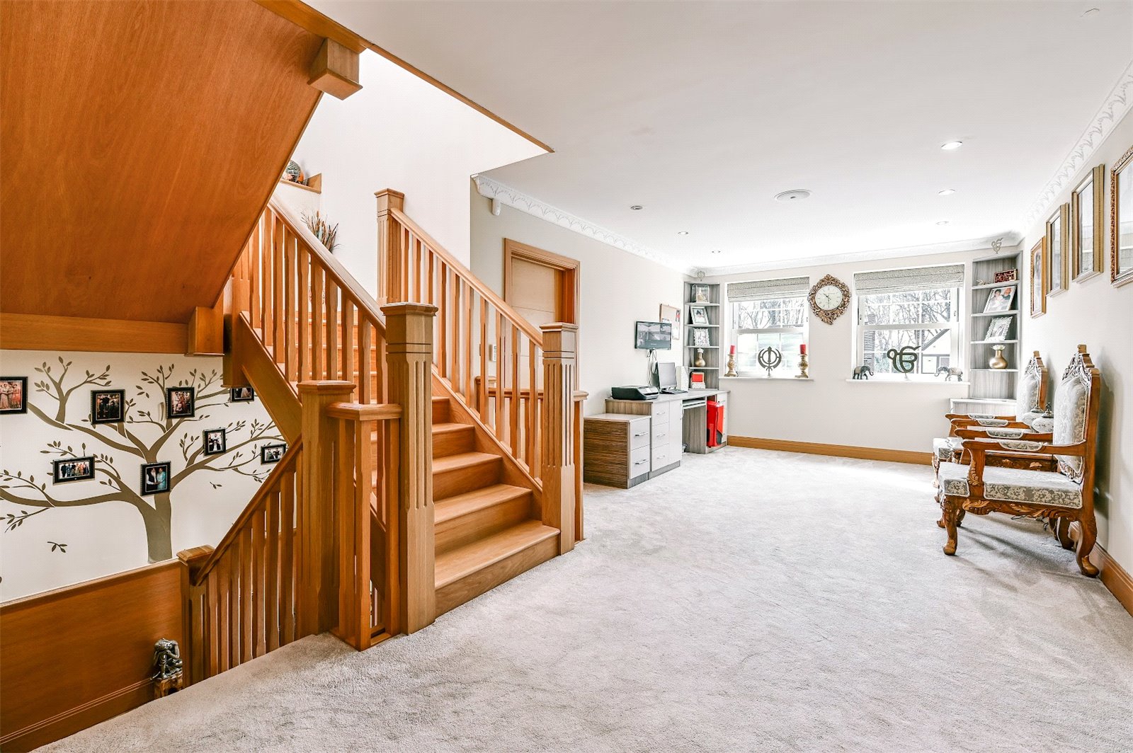 Detached House for sale with 6 bedrooms, High Beeches, Gerrards Cross