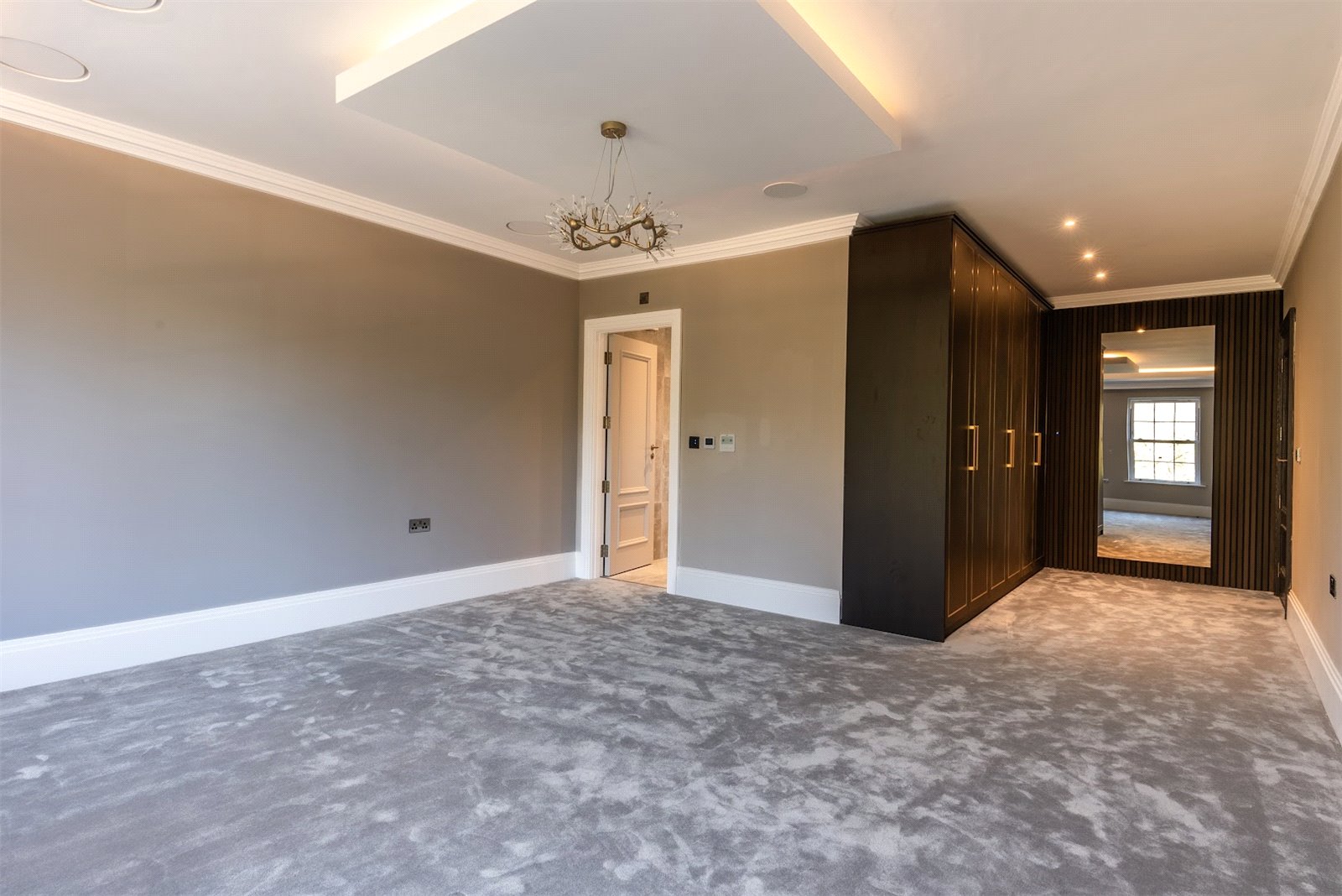 Detached House for sale with 7 bedrooms, Valley Way, Gerrards Cross Fine & Country