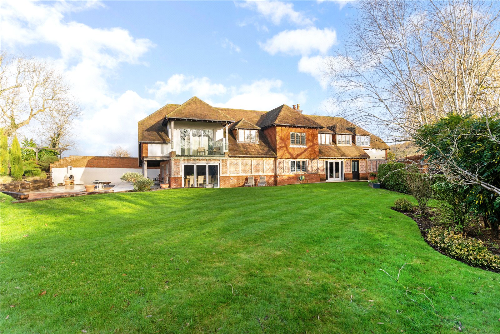 Detached House for sale with 6 bedrooms, Wonersh Common, Wonersh Fine