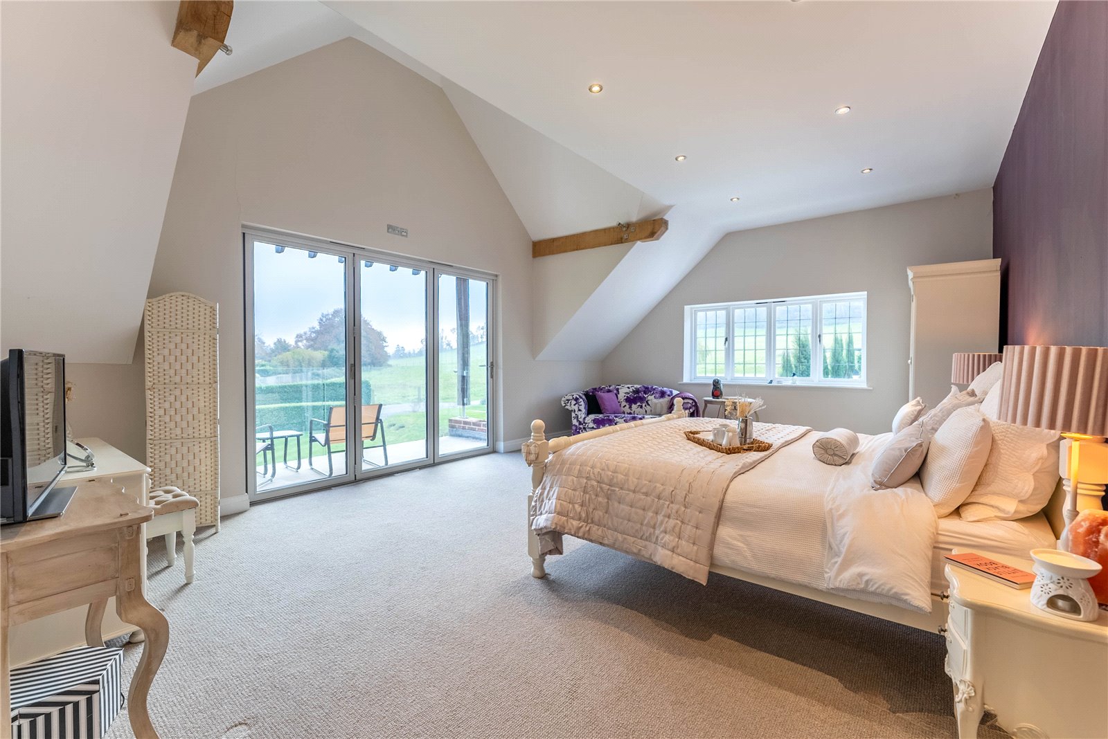 Detached House for sale with 6 bedrooms, Wonersh Common, Wonersh Fine