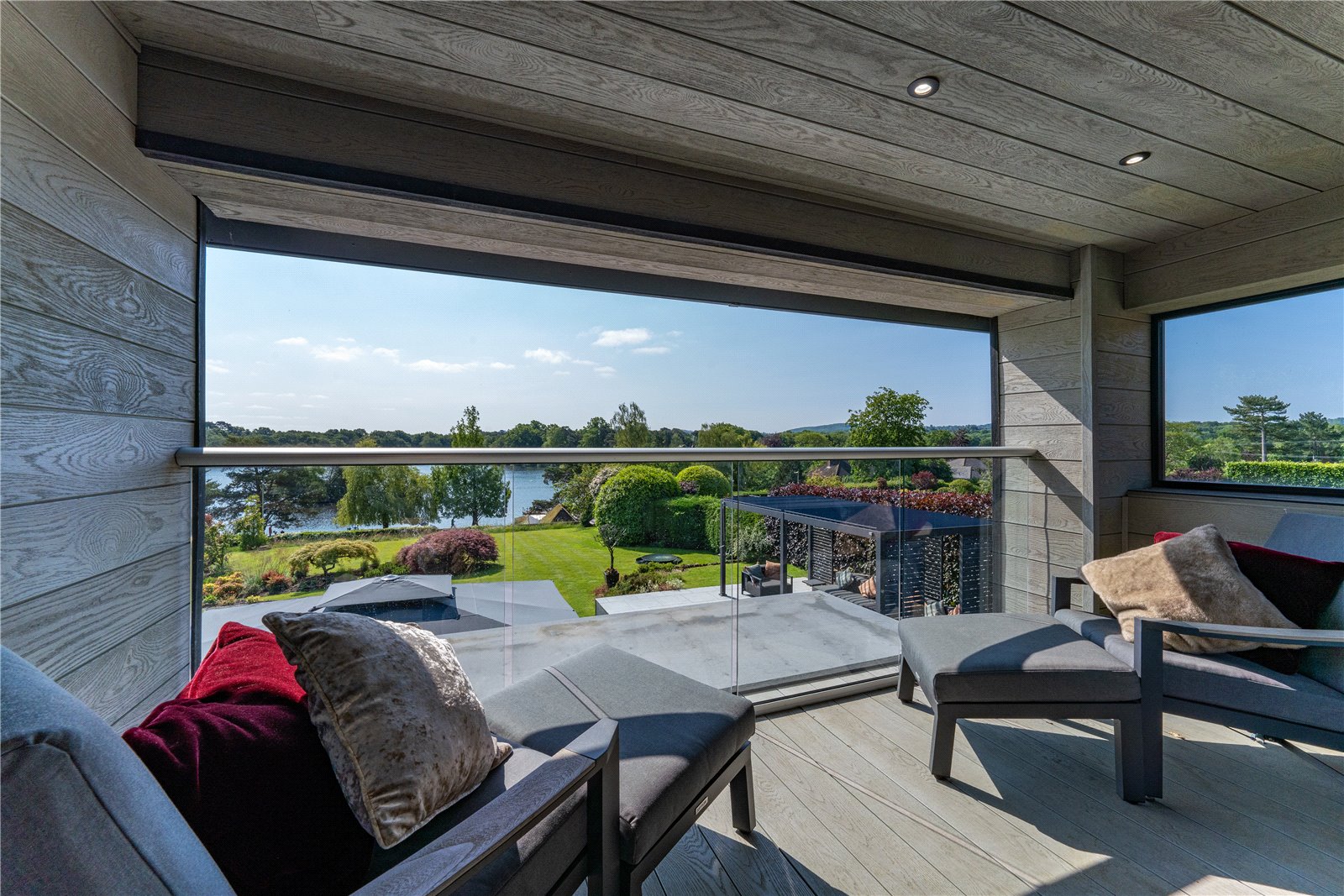 Detached House for sale with 5 bedrooms, The Avenue, Petersfield Fine