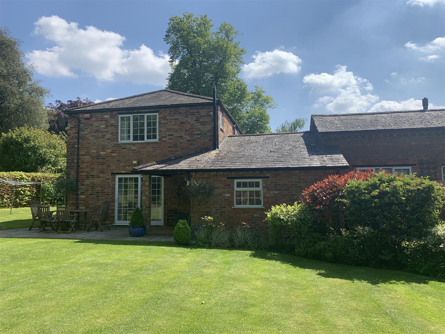 4 bedroom House for sale in Whaddon