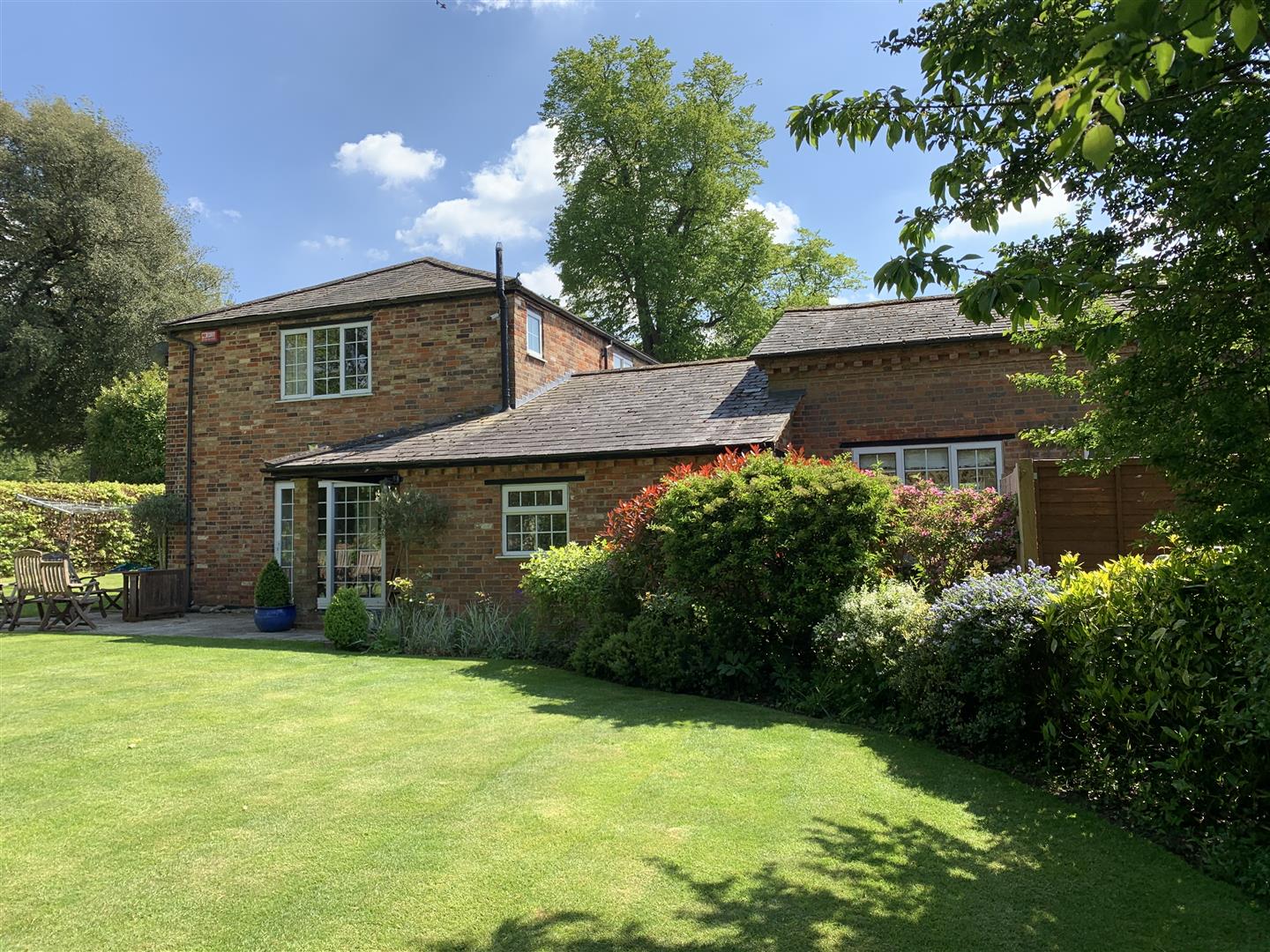 4 bedroom House for sale in Whaddon